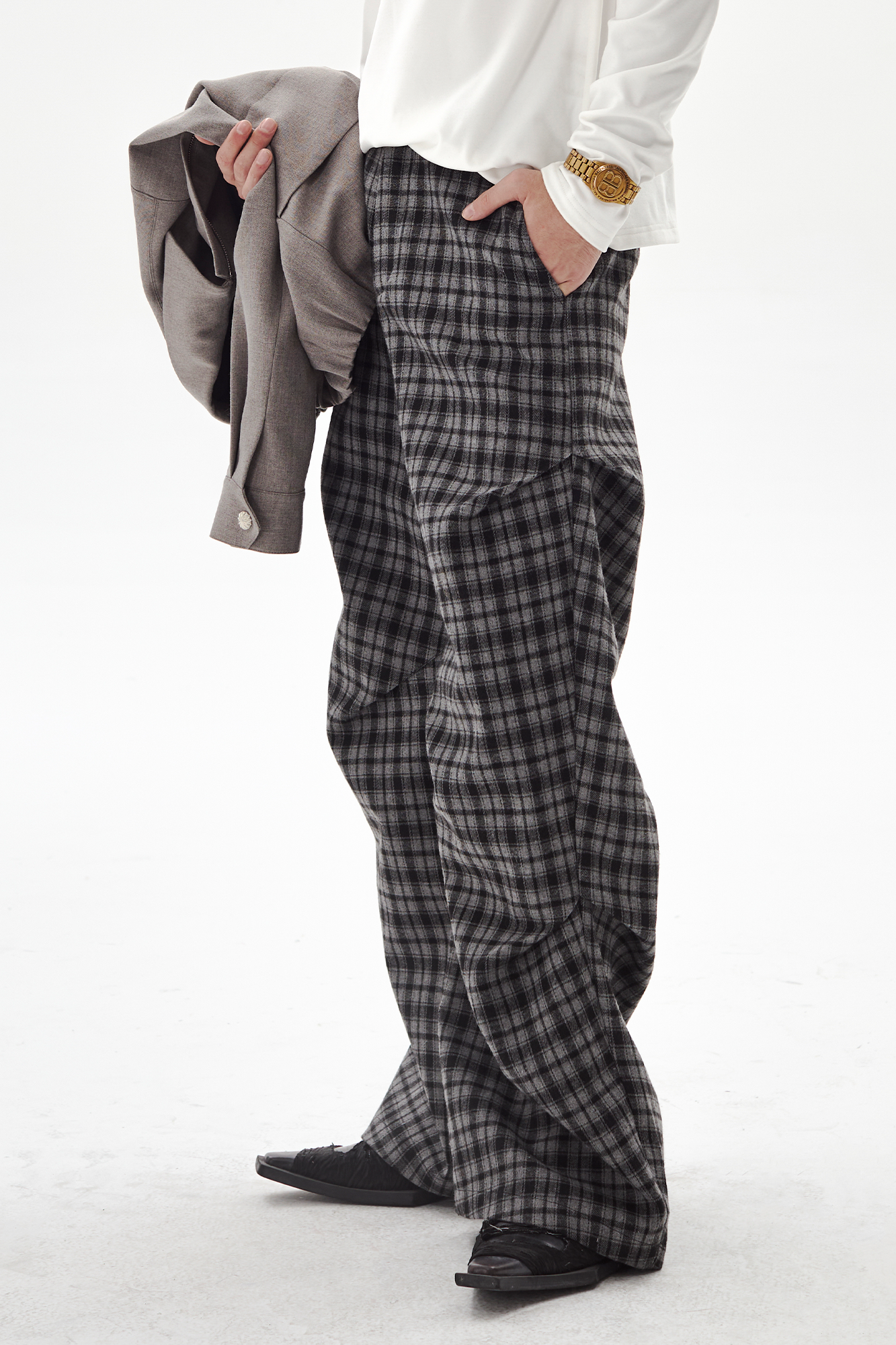 PASET Retro Plaid Folded Straight-Leg Trousers