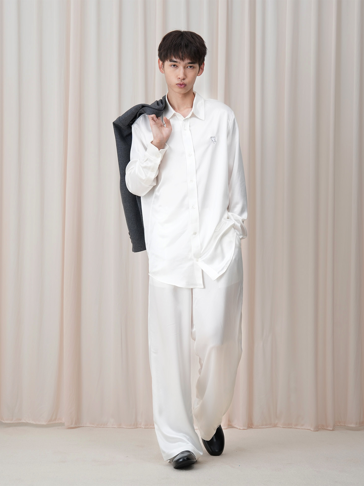 OUYANG WENJUN Minimal Satin Wide-Leg Pants, premium urban and streetwear designers apparel on PROJECTISR.com, OUYANG WENJUN