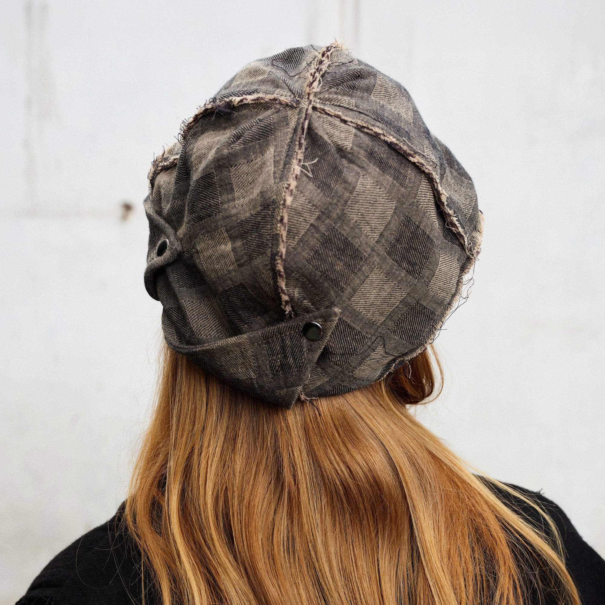 ILNya Nieternite Nifutur Frayed Plaid Spliced Newsboy Cap, premium urban and streetwear designers apparel on PROJECTISR.com, ILNya Nieternite Nifutur