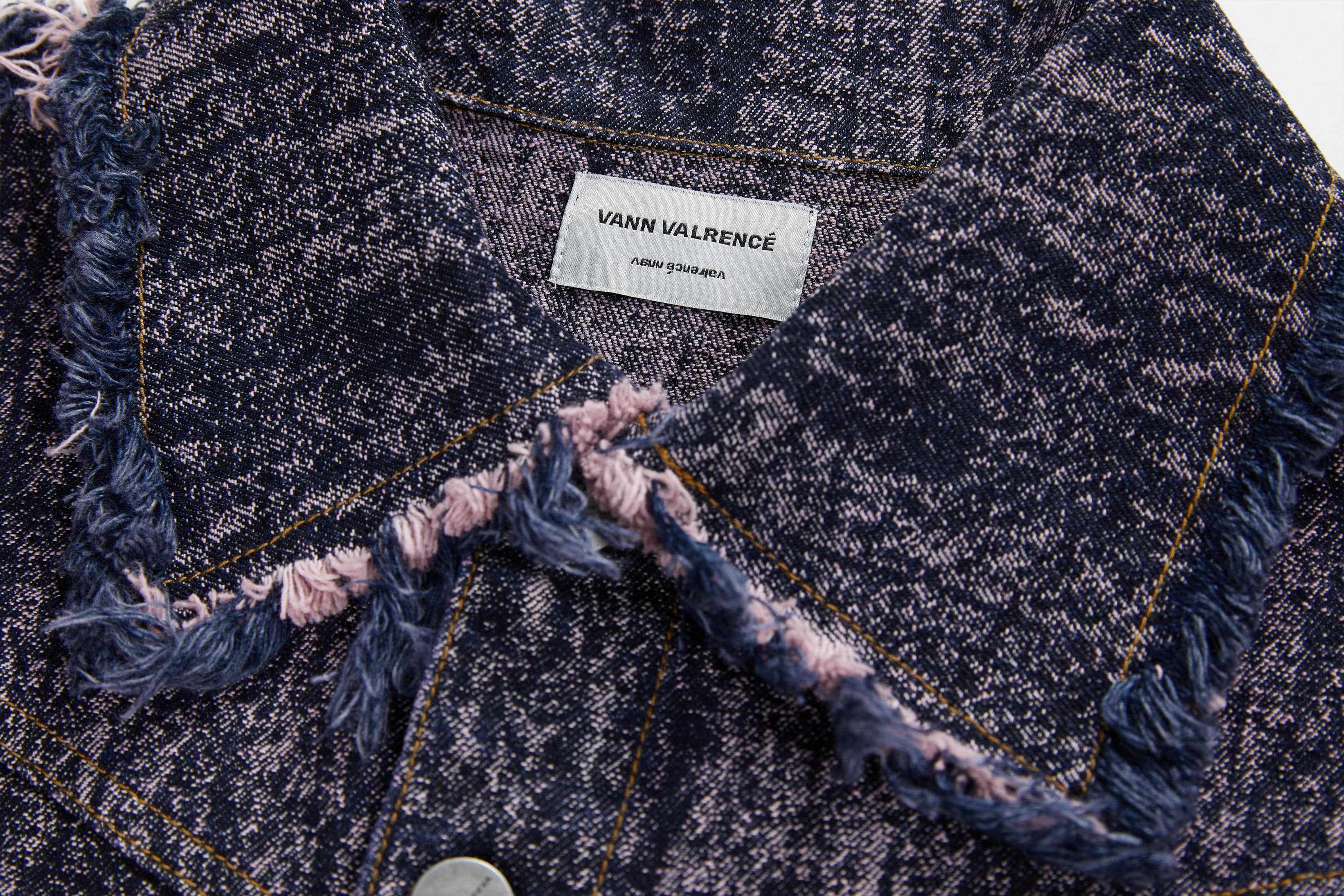VANN VALRENCE Distressed Frayed Cropped Denim Jacket