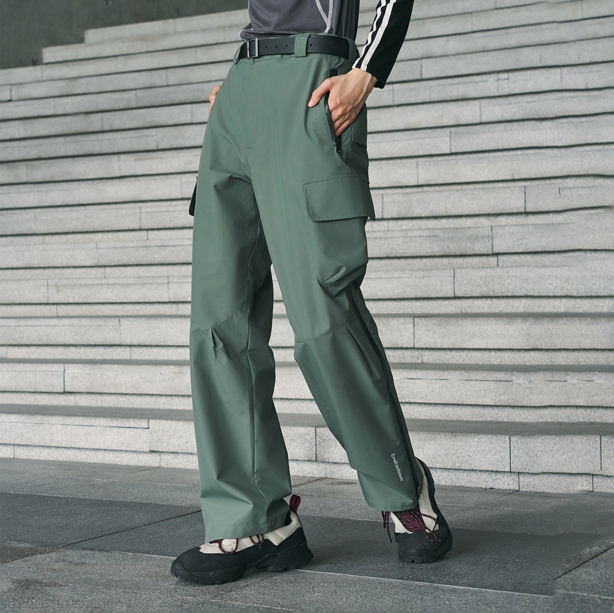 ENSHADOWER Waterproof Pleated Spliced Multi-pocket Pants, premium urban and streetwear designers apparel on PROJECTISR.com, ENSHADOWER
