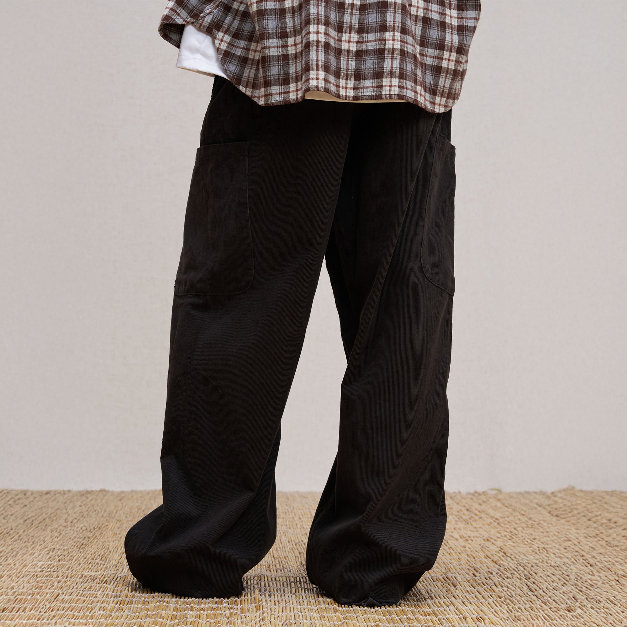 UNLIMITED MOTE Corduroy Pleated Baggy Pants