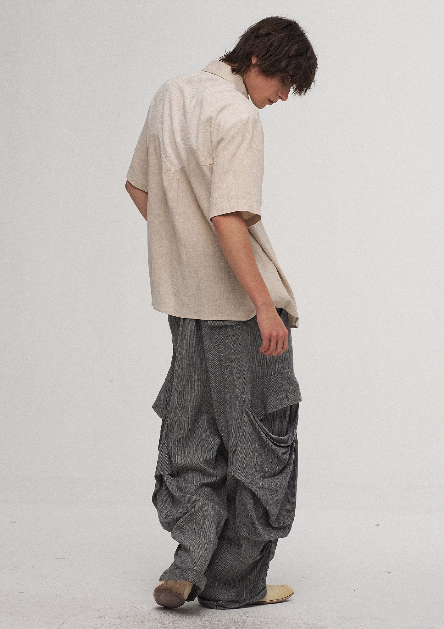 ILNya Nieternite Nifutur Big Pockets Cotton-Linen Wide-Leg Pants, premium urban and streetwear designers apparel on PROJECTISR.com, ILNya Nieternite Nifutur