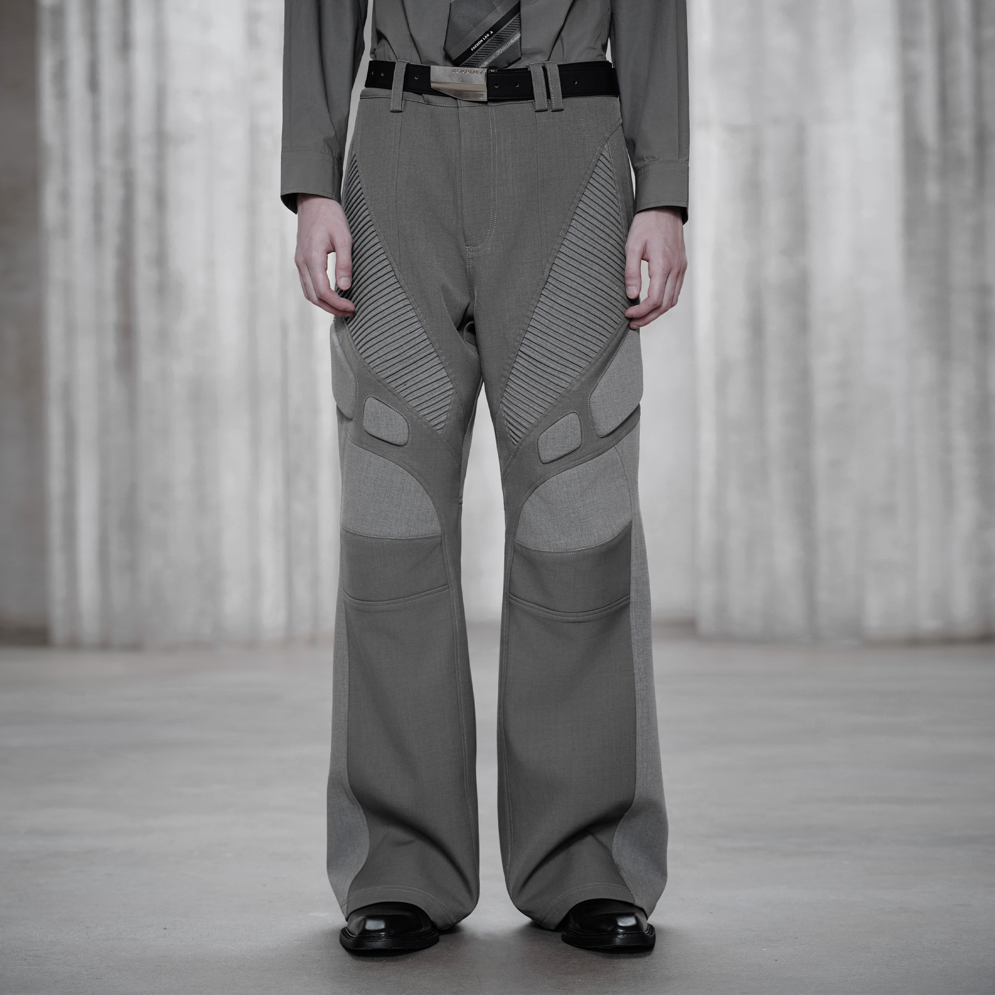 FACEONLAB Paneled Armor Padding Straight-Leg Pants