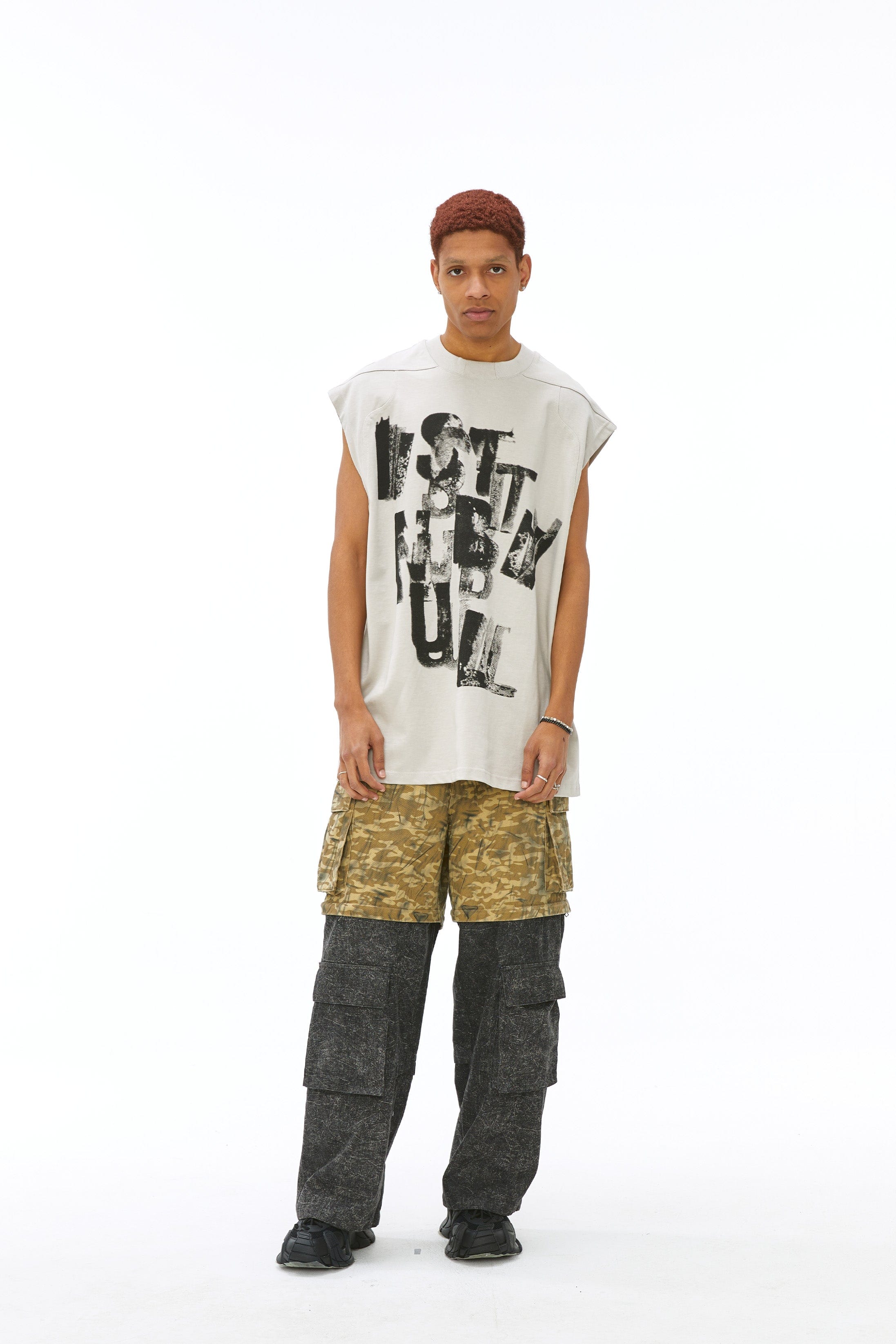 VANN VALRENCE Slogan Graphic Oversized Sleeveless Tee