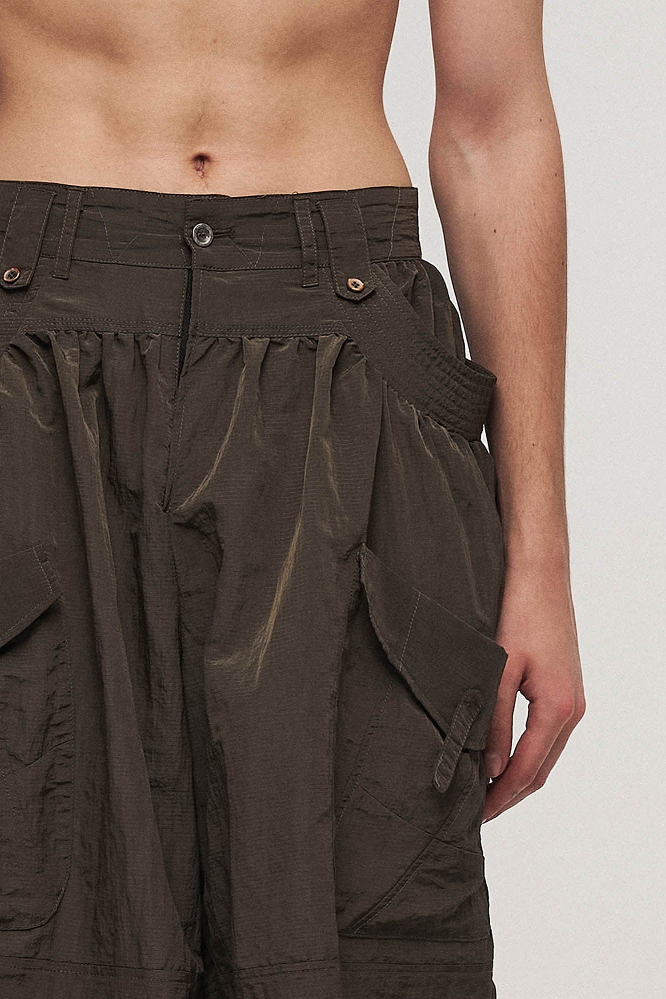 ILNya Nieternite Nifutur Multi-Pocket Crinkled Oversized Shorts, premium urban and streetwear designers apparel on PROJECTISR.com, ILNya Nieternite Nifutur