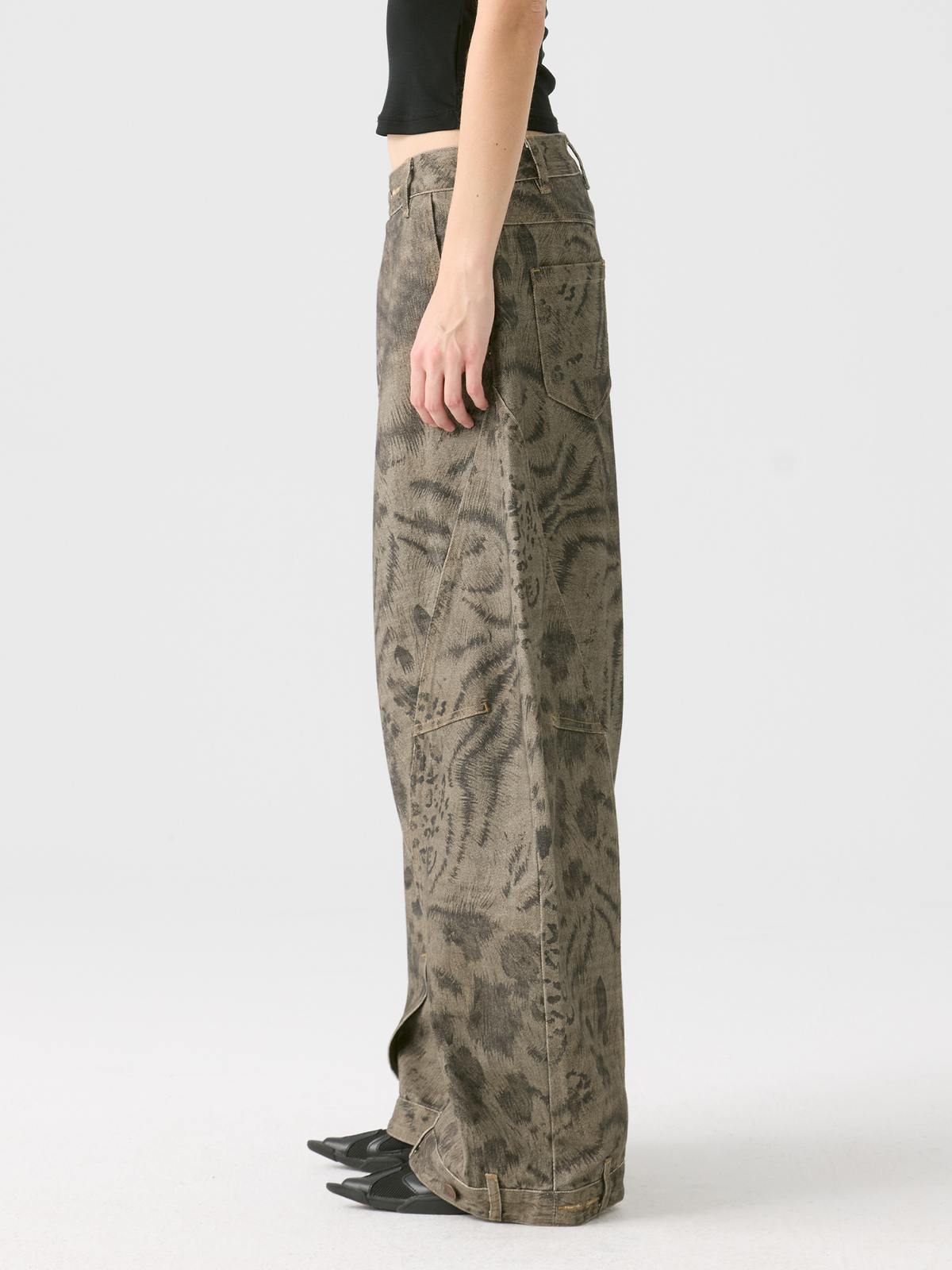 HAHAHA Animal Totem Graphic Crossover-Waist Curved Wide-Leg Pants