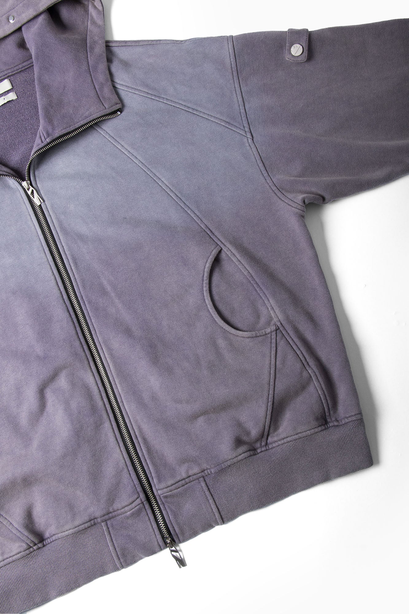 RELABEL Gradient Washed Panel Hooded Jacket Purple