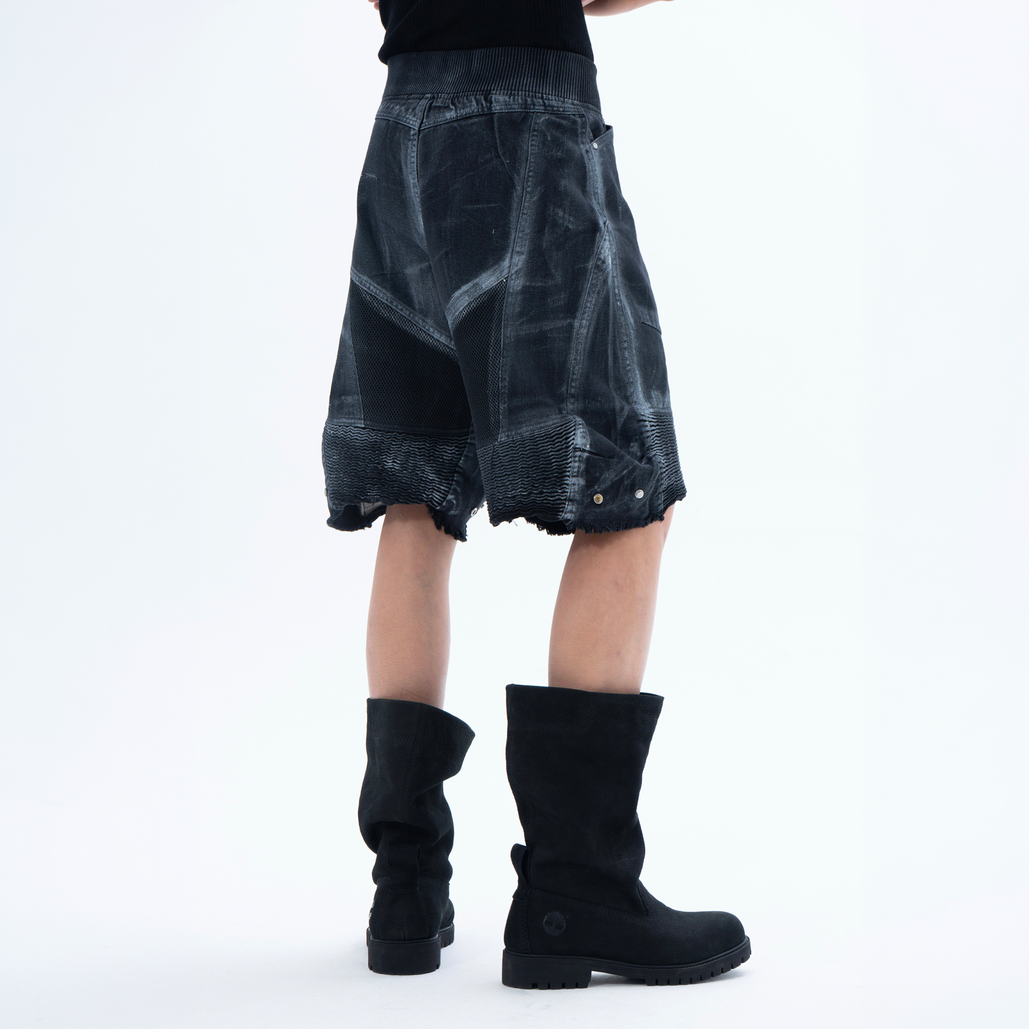 CLP Ribbed Paneled Wide-Leg Denim Shorts