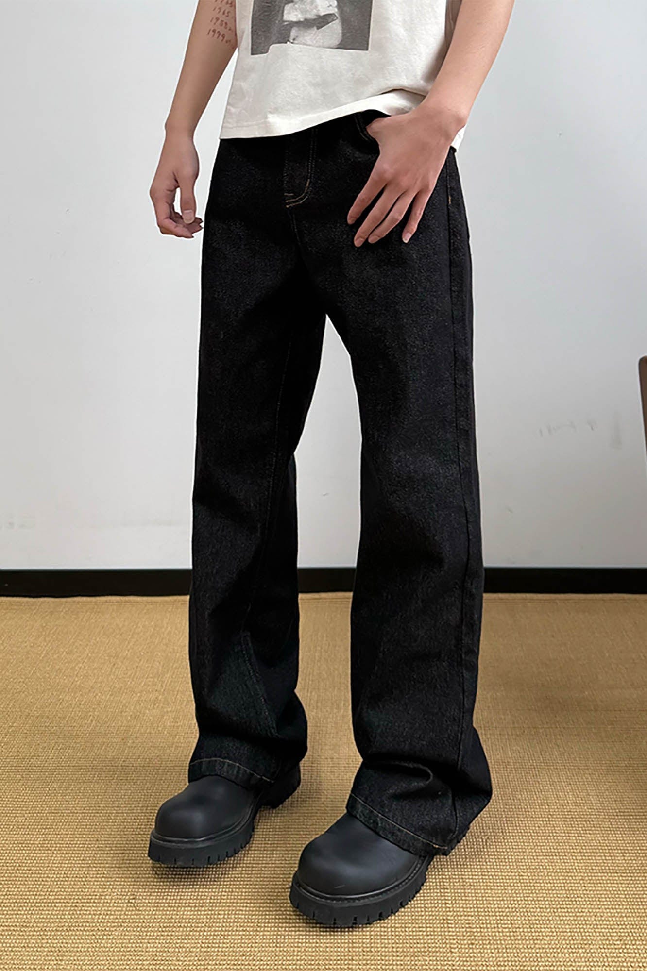 KREATE Classic Washed Straight-Leg Jeans, premium urban and streetwear designers apparel on PROJECTISR.com, KREATE