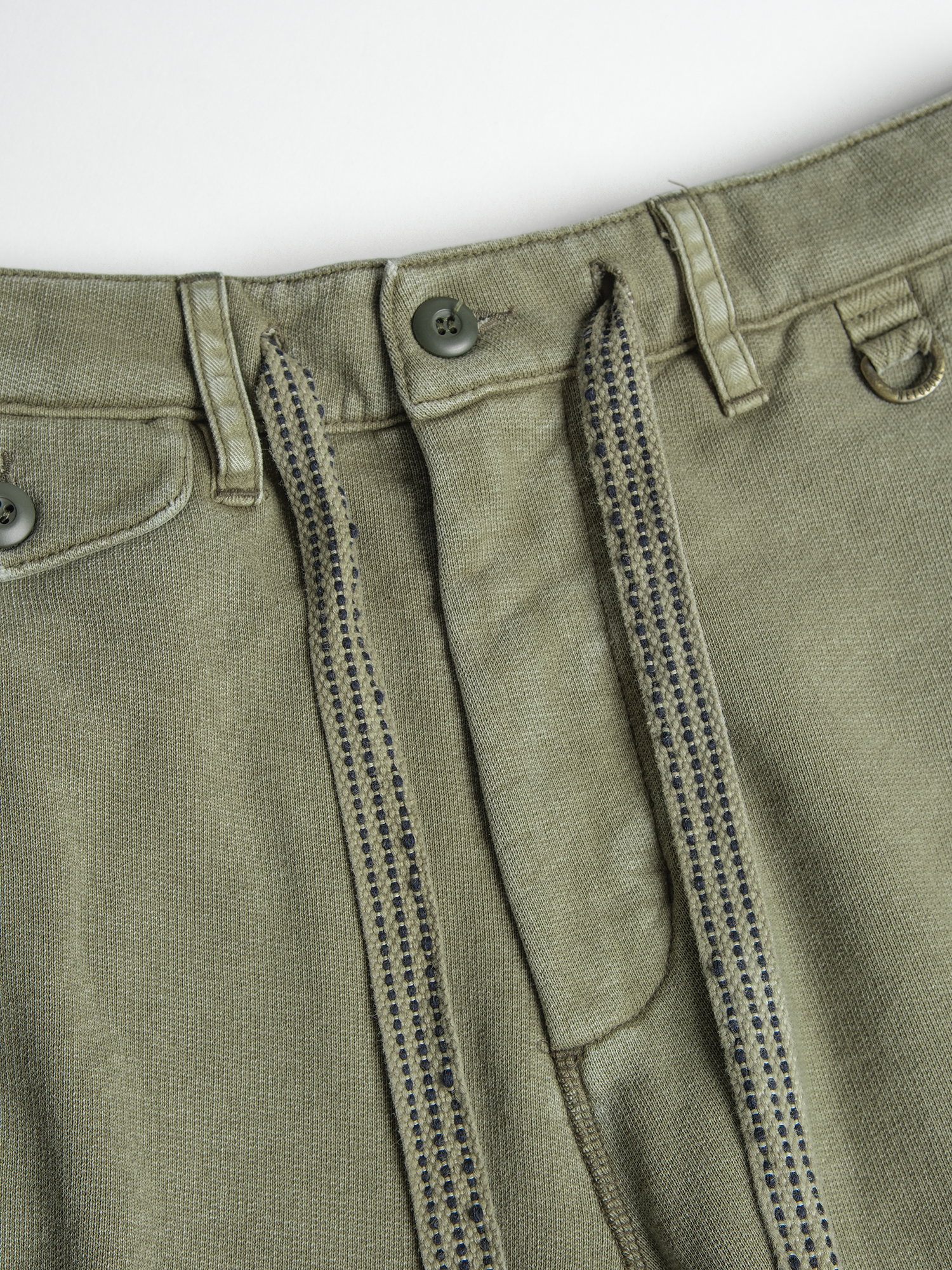 NEIGBORL Utility Multi-Pocket Drawstring Sweat Shorts