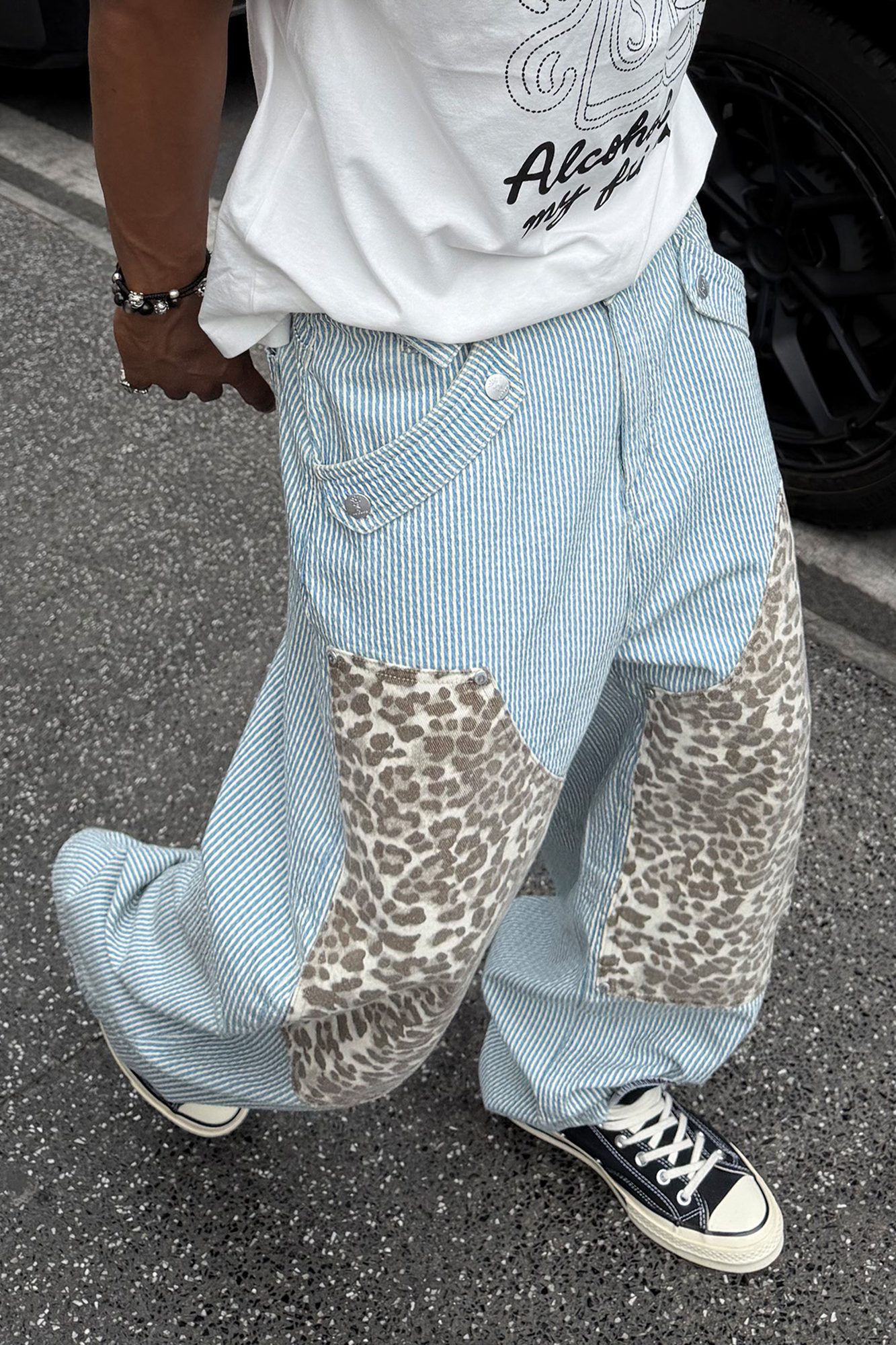 STEEPC Leopard Paneled Stripe Washed Jeans
