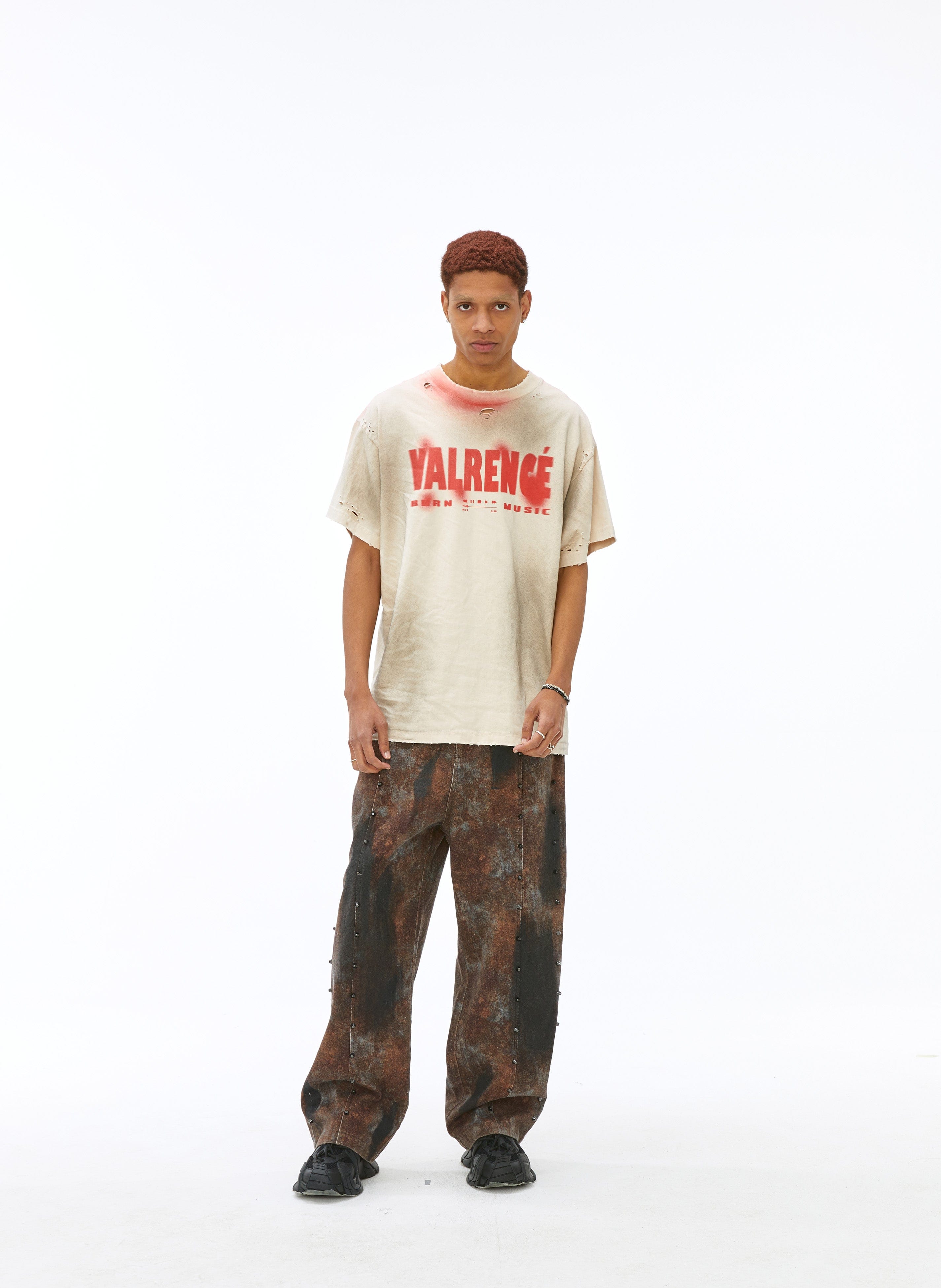 VANN VALRENCE Distressed Washed Spray Faded LOGO T-Shirt