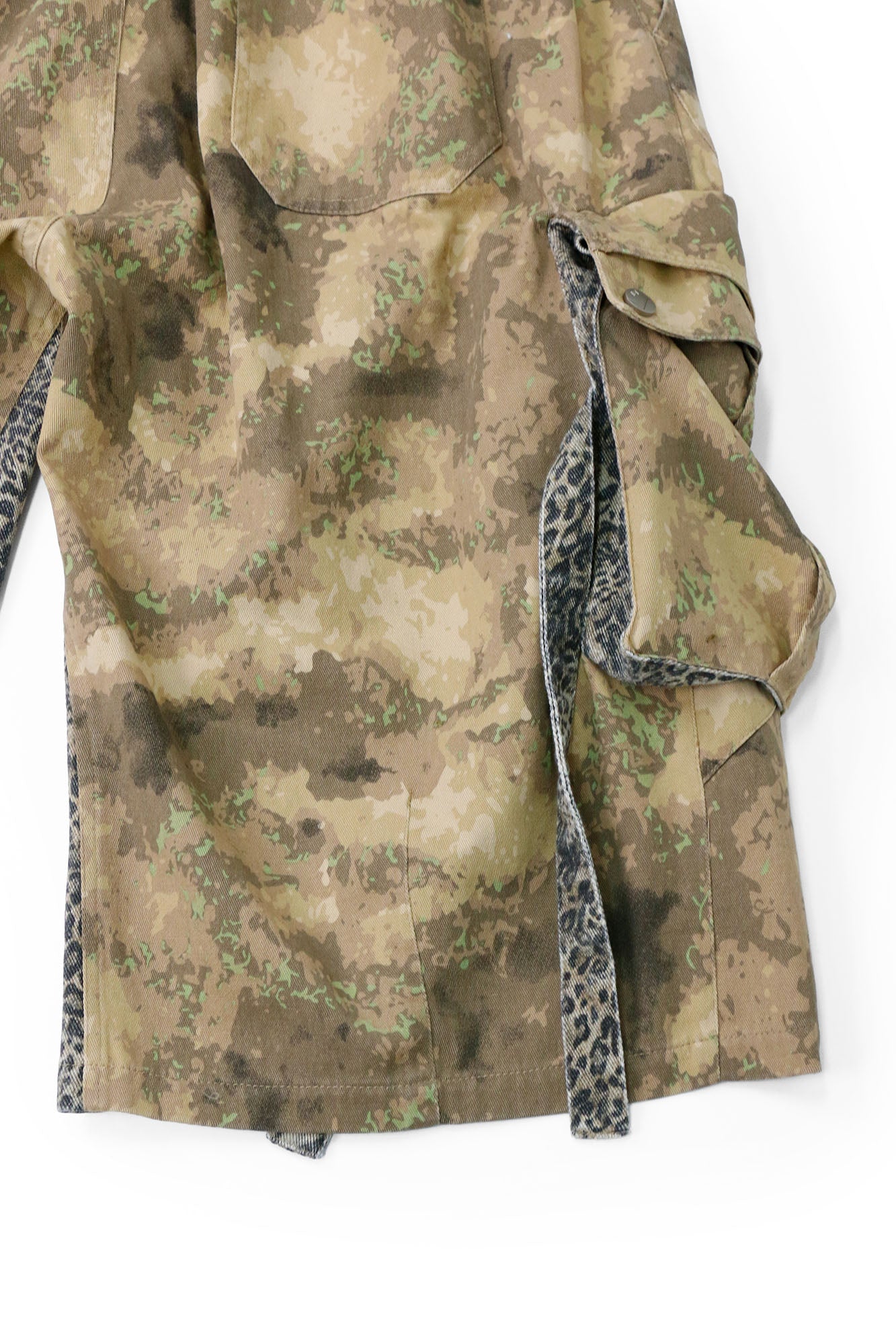 RELABEL Detachable Scarf Camo Leopard Panel Oversized Shorts, premium urban and streetwear designers apparel on PROJECTISR.com, RELABEL
