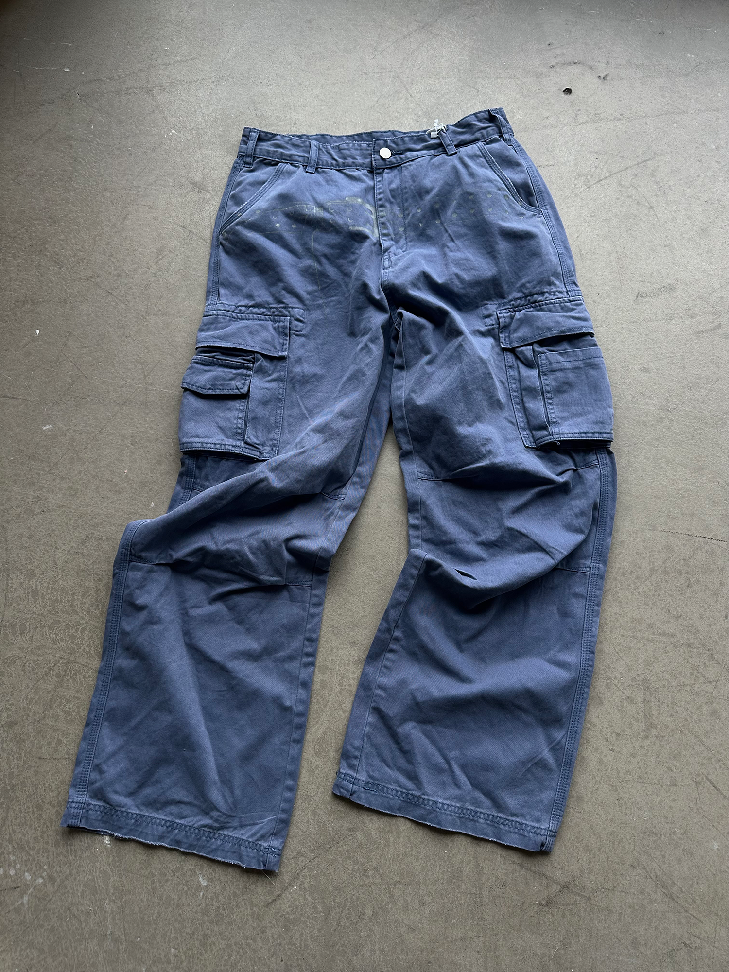 KREATE Washed Belt Graphic Crinkled Cargo Pants