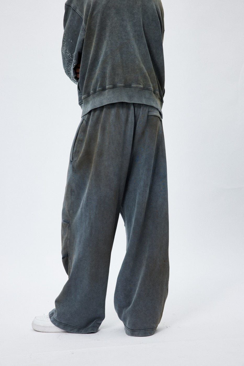 DND4DES Distressed Crinkled Baggy Sweatpants, premium urban and streetwear designers apparel on PROJECTISR.com, DND4DES
