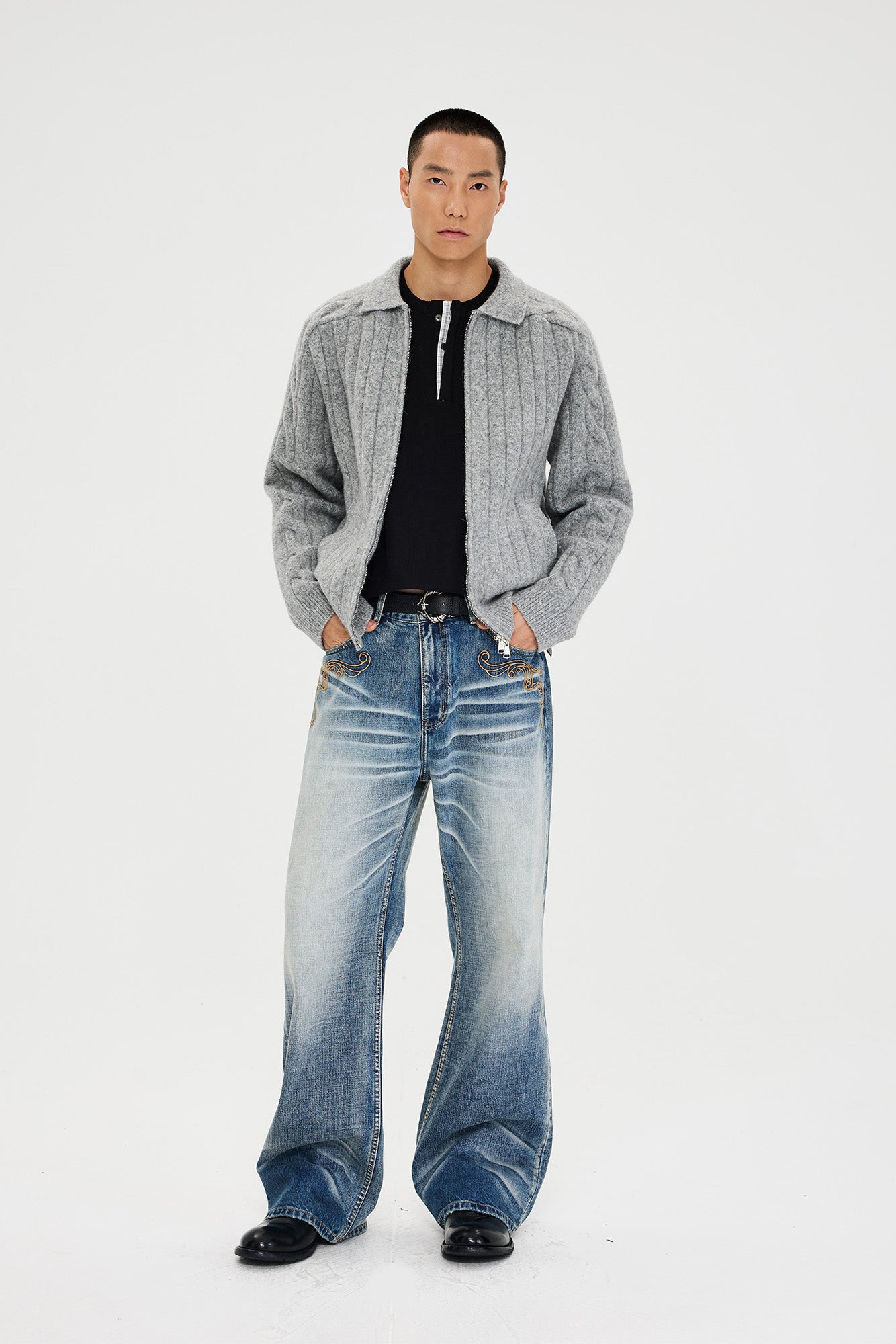 CATSSTAC Vine Scroll Embroidery Whisker-Washed Straight-Leg Jeans