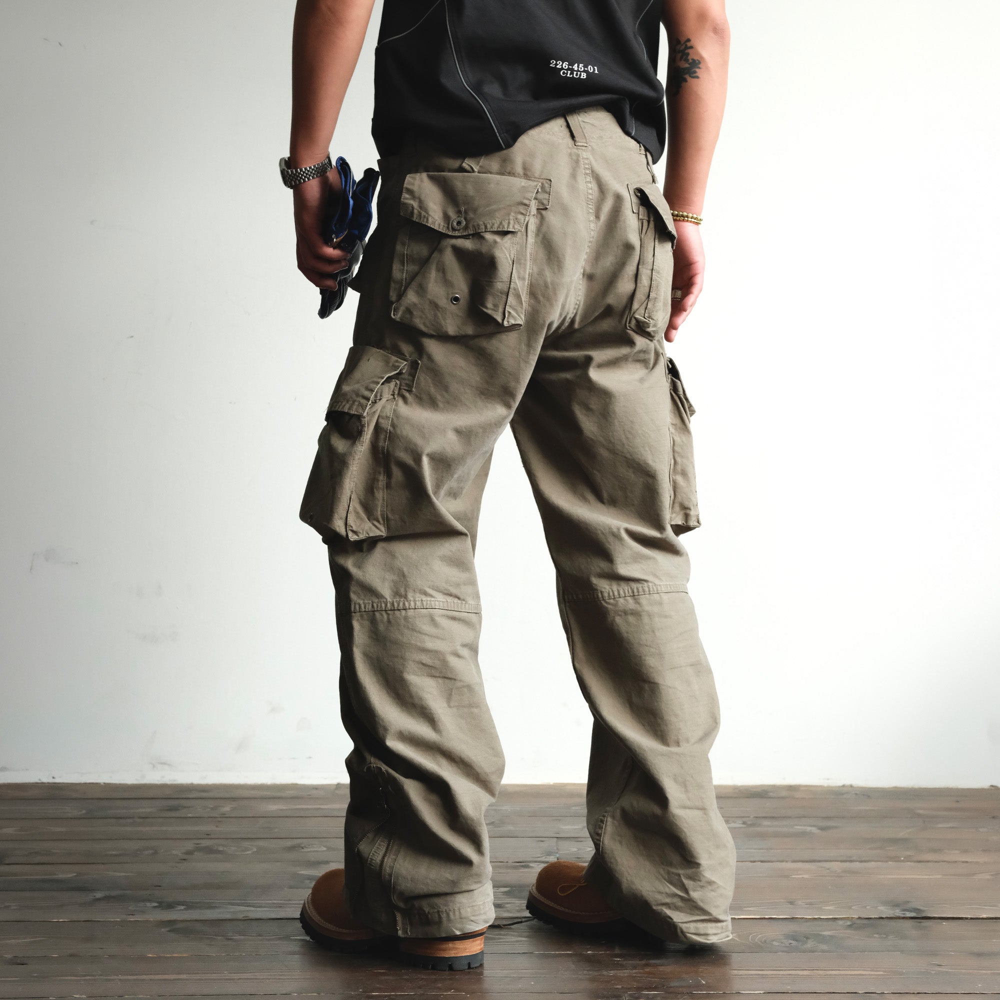 NEIGBORL Washed Distressed Multi-Pocket Cargo Pants, premium urban and streetwear designers apparel on PROJECTISR.com, NEIGBORL
