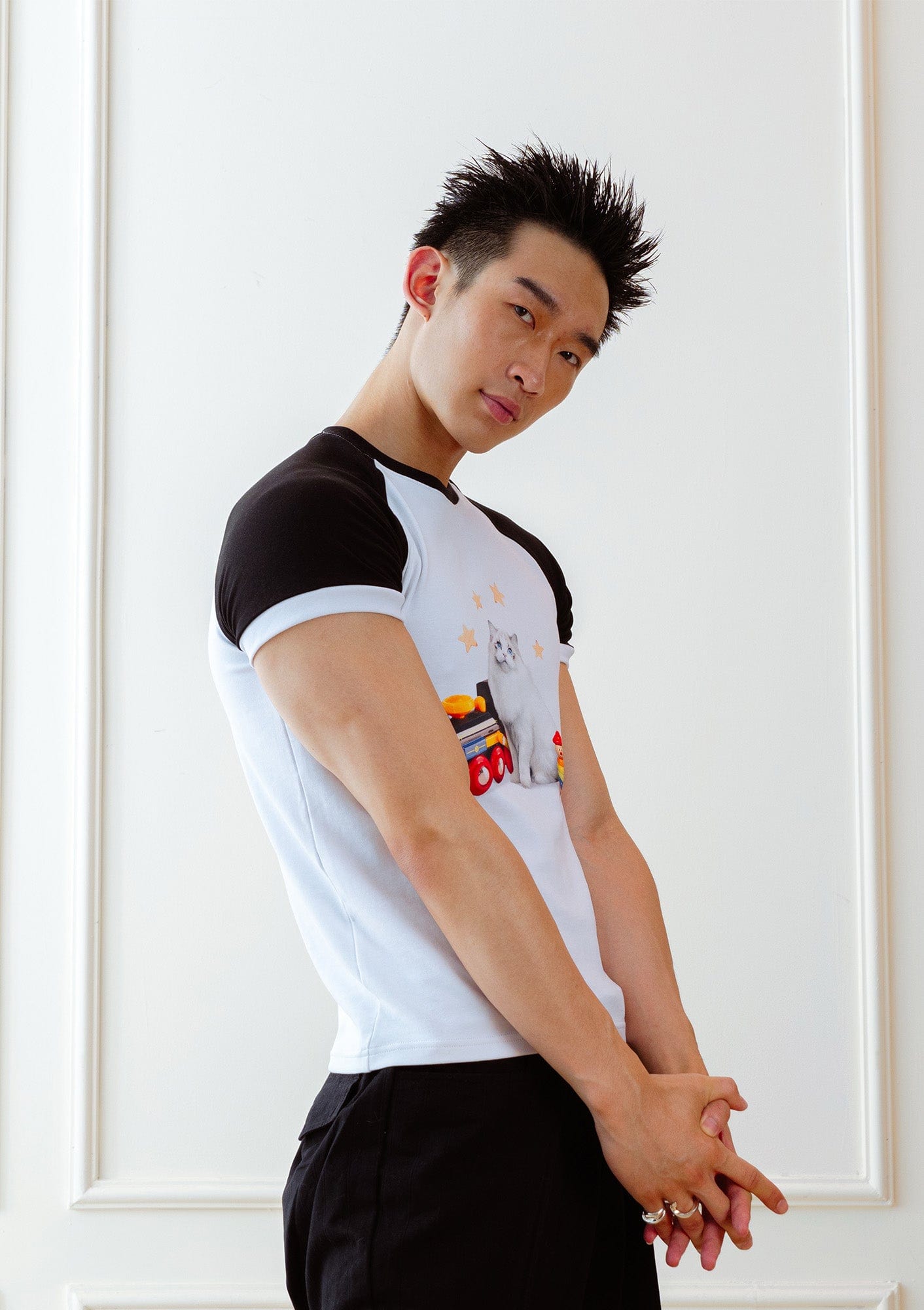 KADAKADA Essential Contrast Raglan Kitty Graphic T-Shirt, premium urban and streetwear designers apparel on PROJECTISR.com, KADAKADA