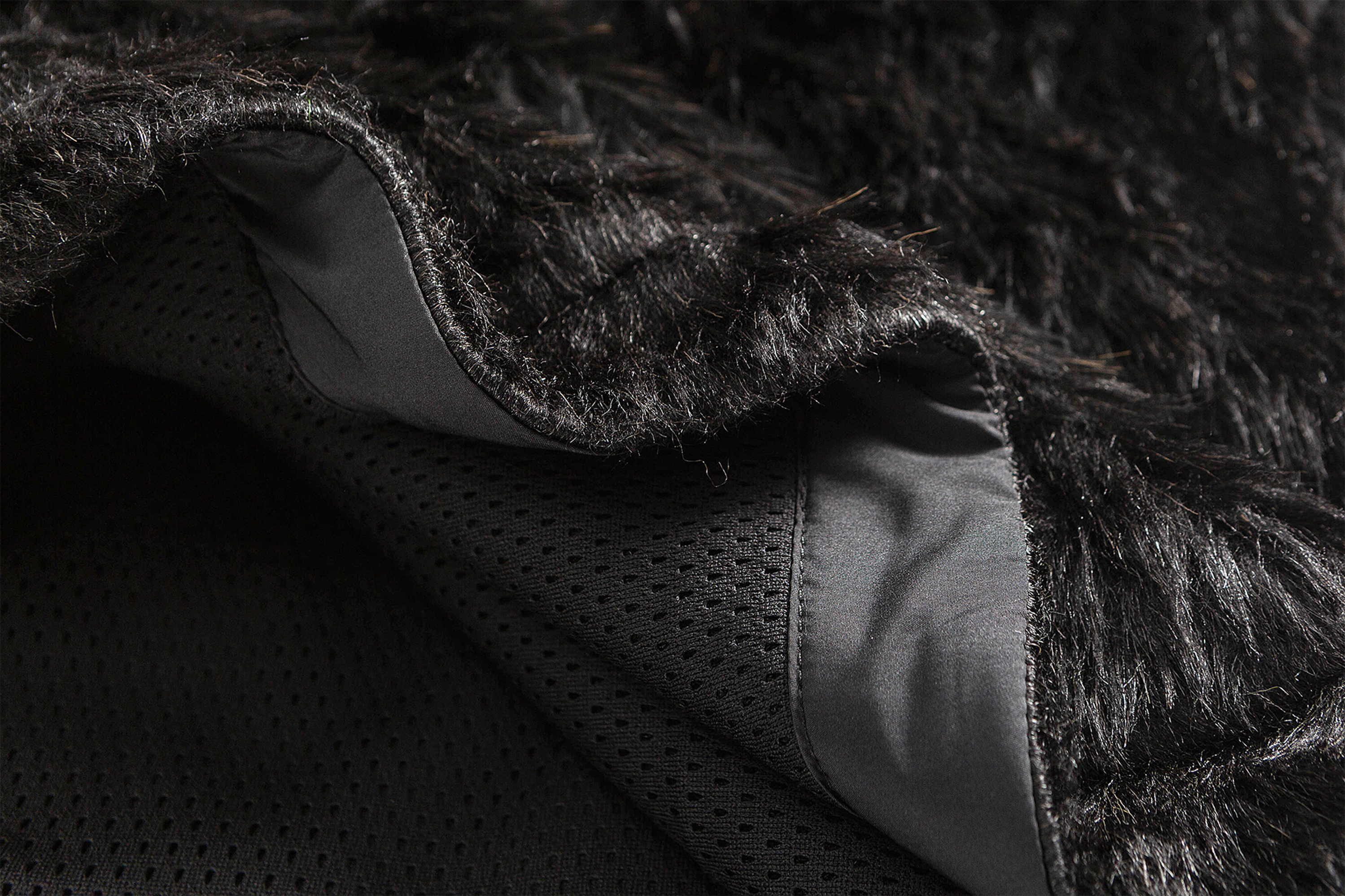 ME DA IGUAL Shaggy Multi-Pocket Faux Fur Jacket