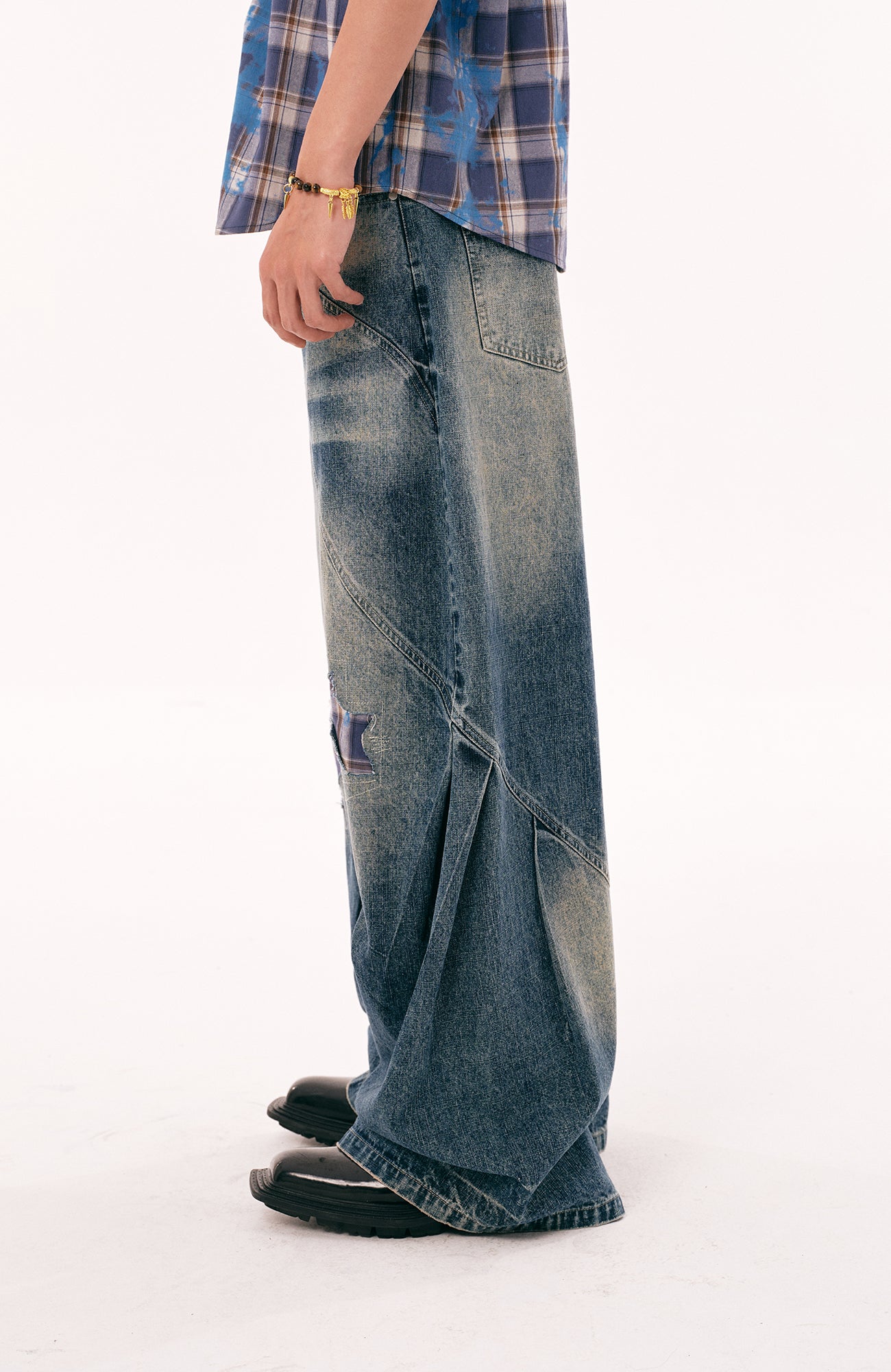 PASET Plaid Patch Distressed Wide-Leg Jeans