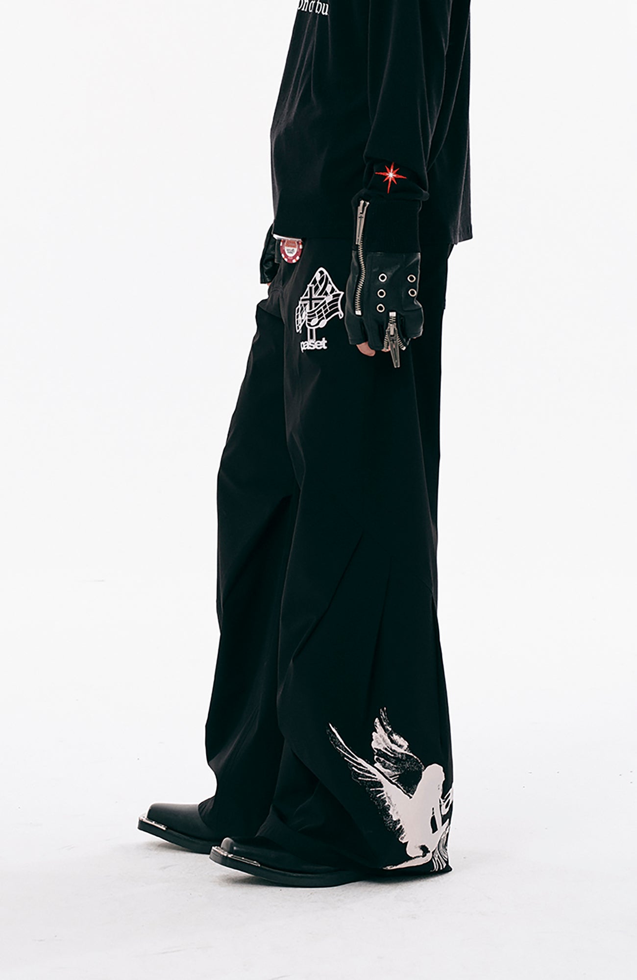 PASET Gothic Graphic Curved-Leg Pants