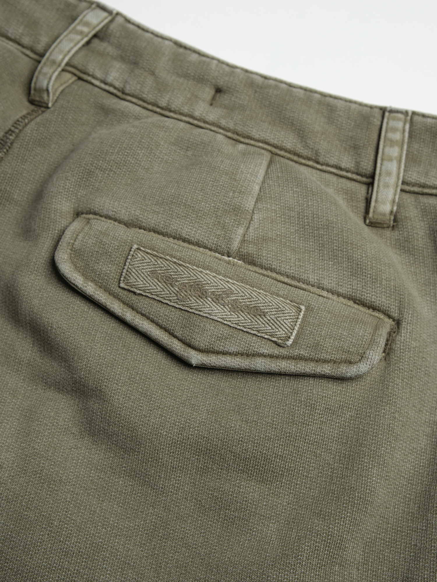 NEIGBORL Utility Multi-Pocket Drawstring Sweat Shorts