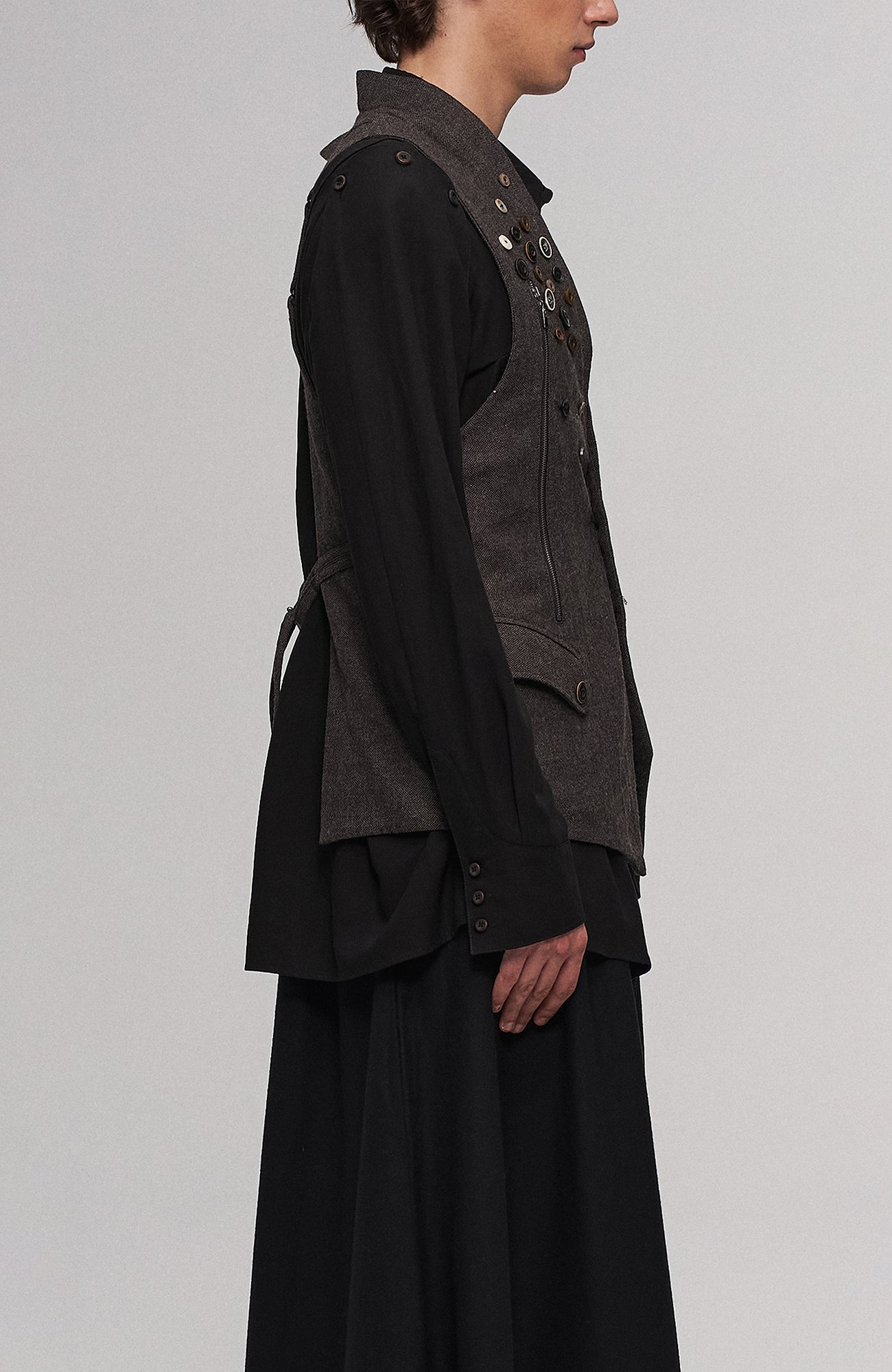 ILNya Nieternite Nifutur Asymmetrical Draped Seamed Shirt