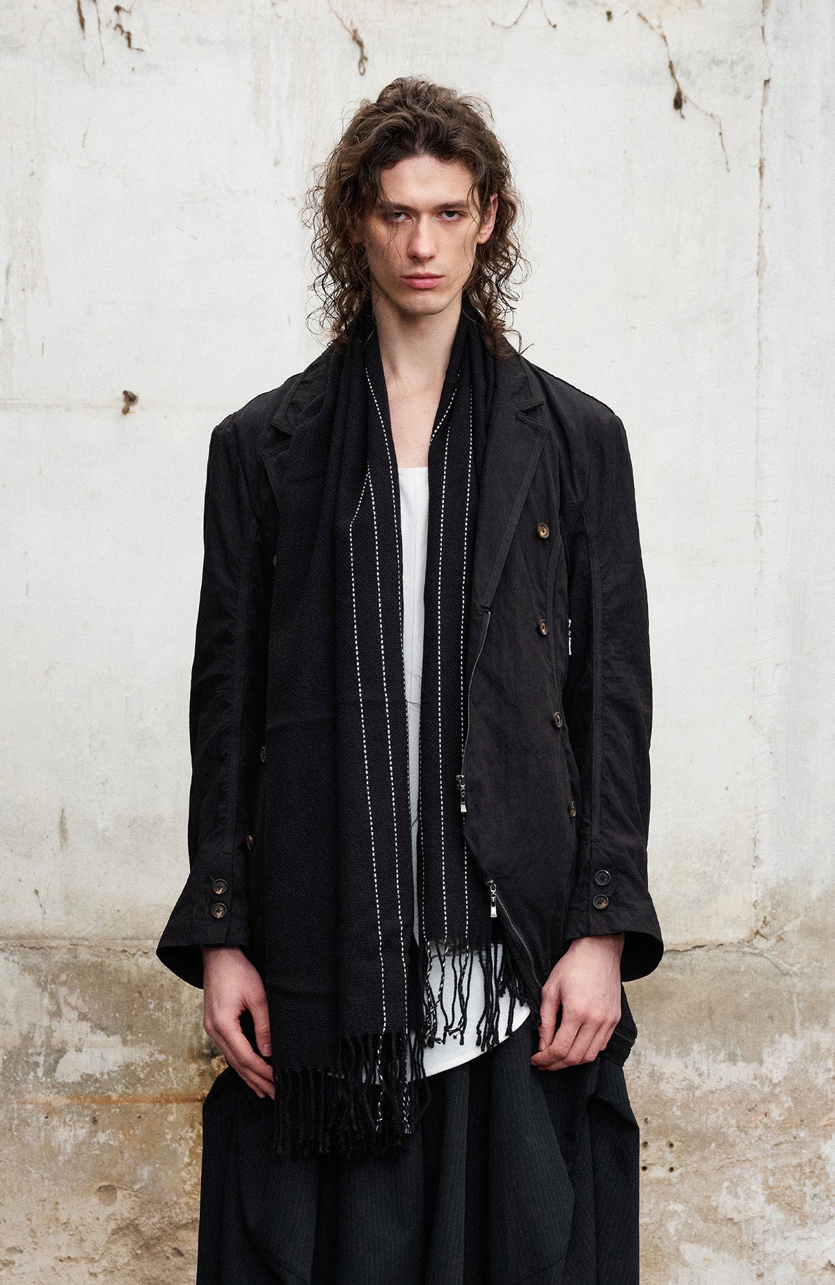 ILNya Nieternite Nifutur Deconstructed Napoleon-Button Blazer Jacket