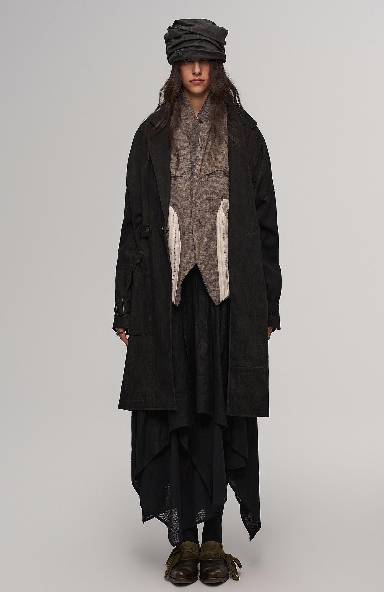 ILNya Nieternite Nifutur Knotted Cape-Back Linen-Blend Trench, premium urban and streetwear designers apparel on PROJECTISR.com, ILNya Nieternite Nifutur