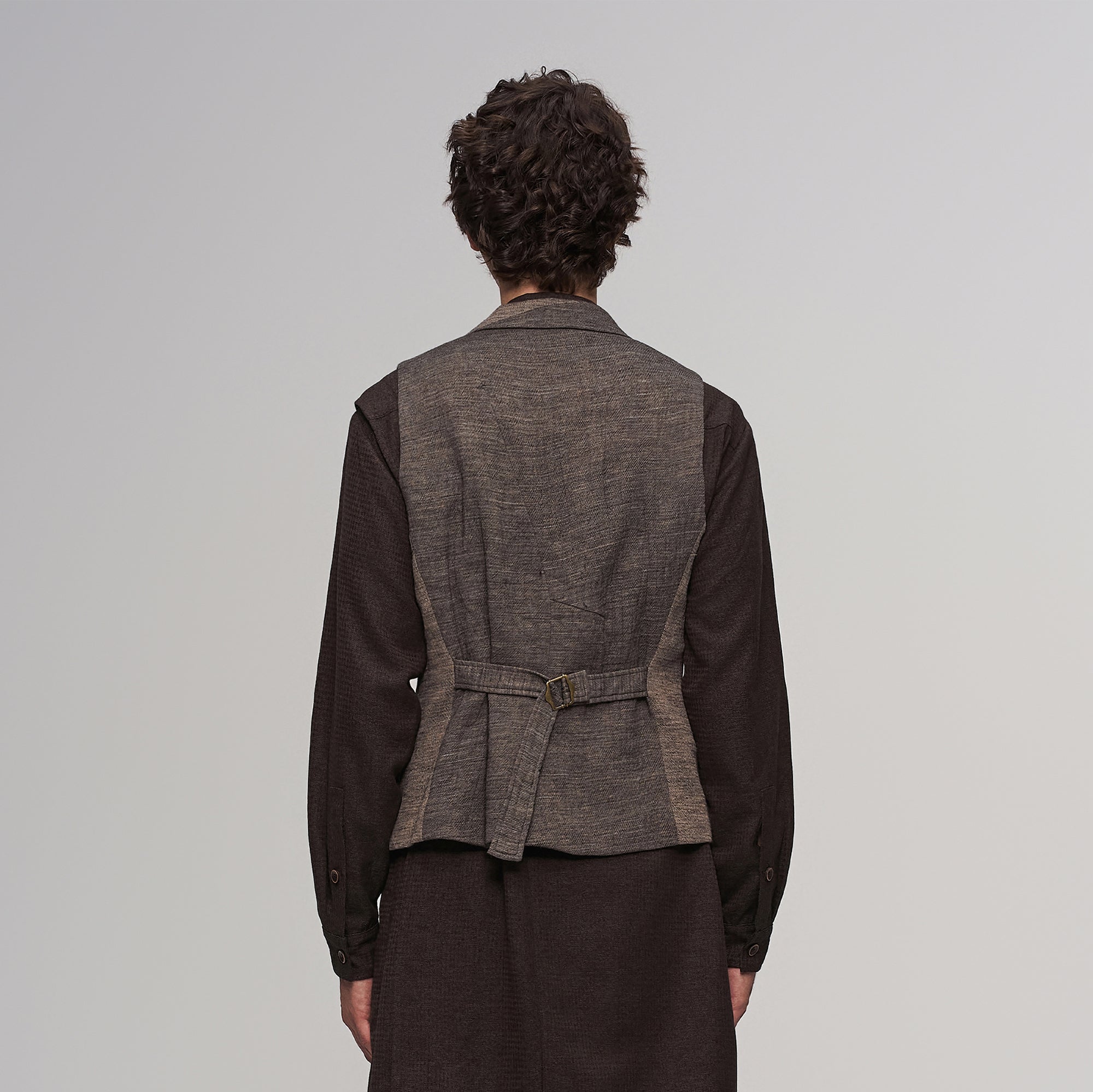 ILNya Nieternite Nifutur Deconstructed Paneled Belted Vest