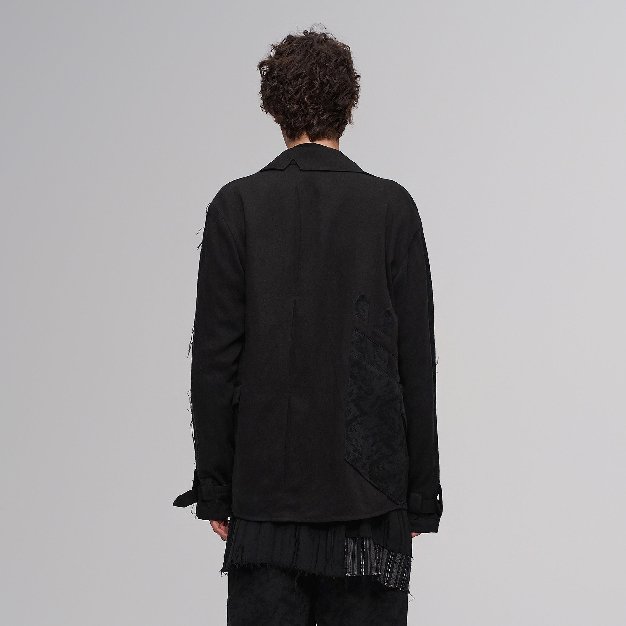 ILNya Nieternite Nifutur Deconstructed Stripe Stich Raw Long Shirt Black