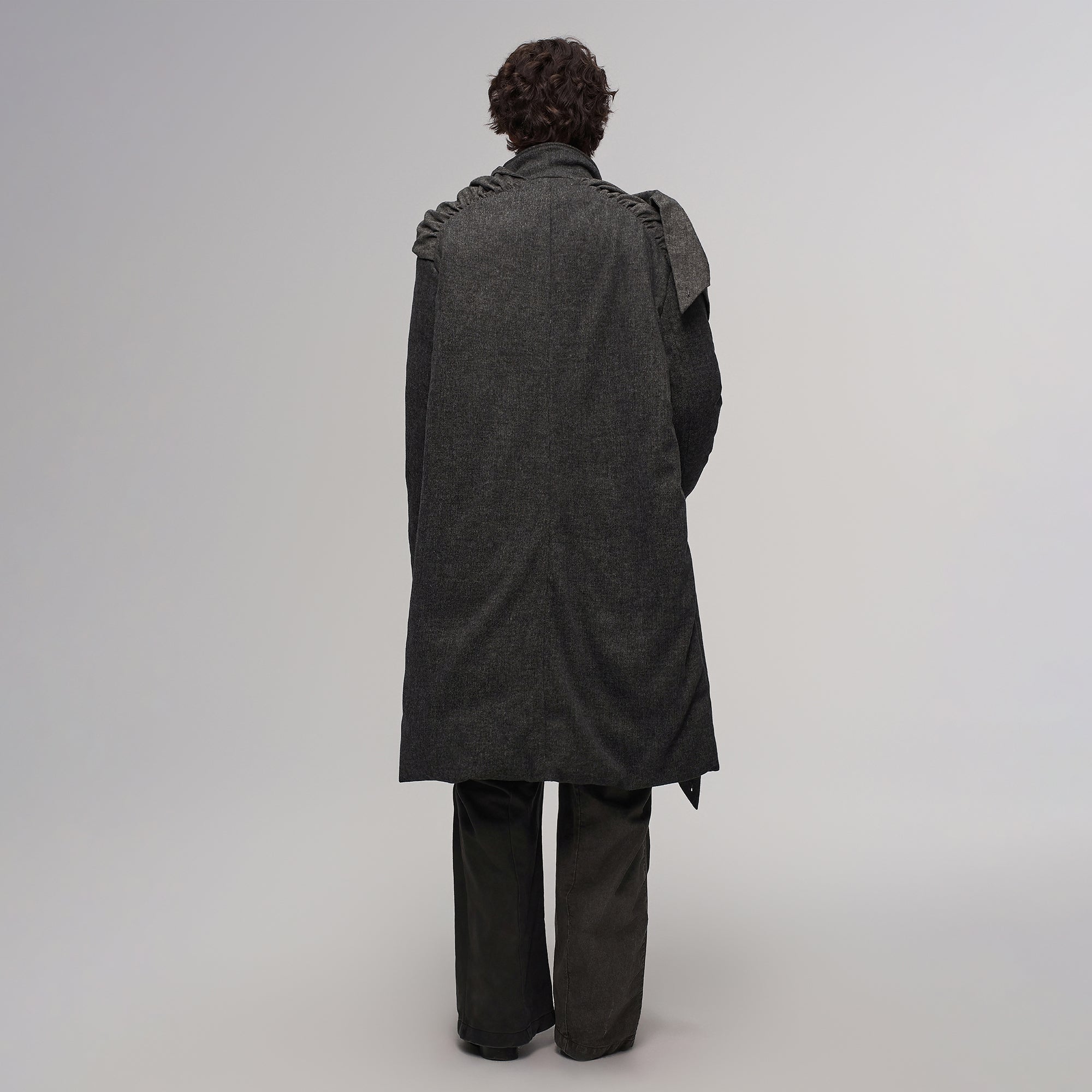 ILNya Nieternite Nifutur Wrapped Scarf 3M Overcoat