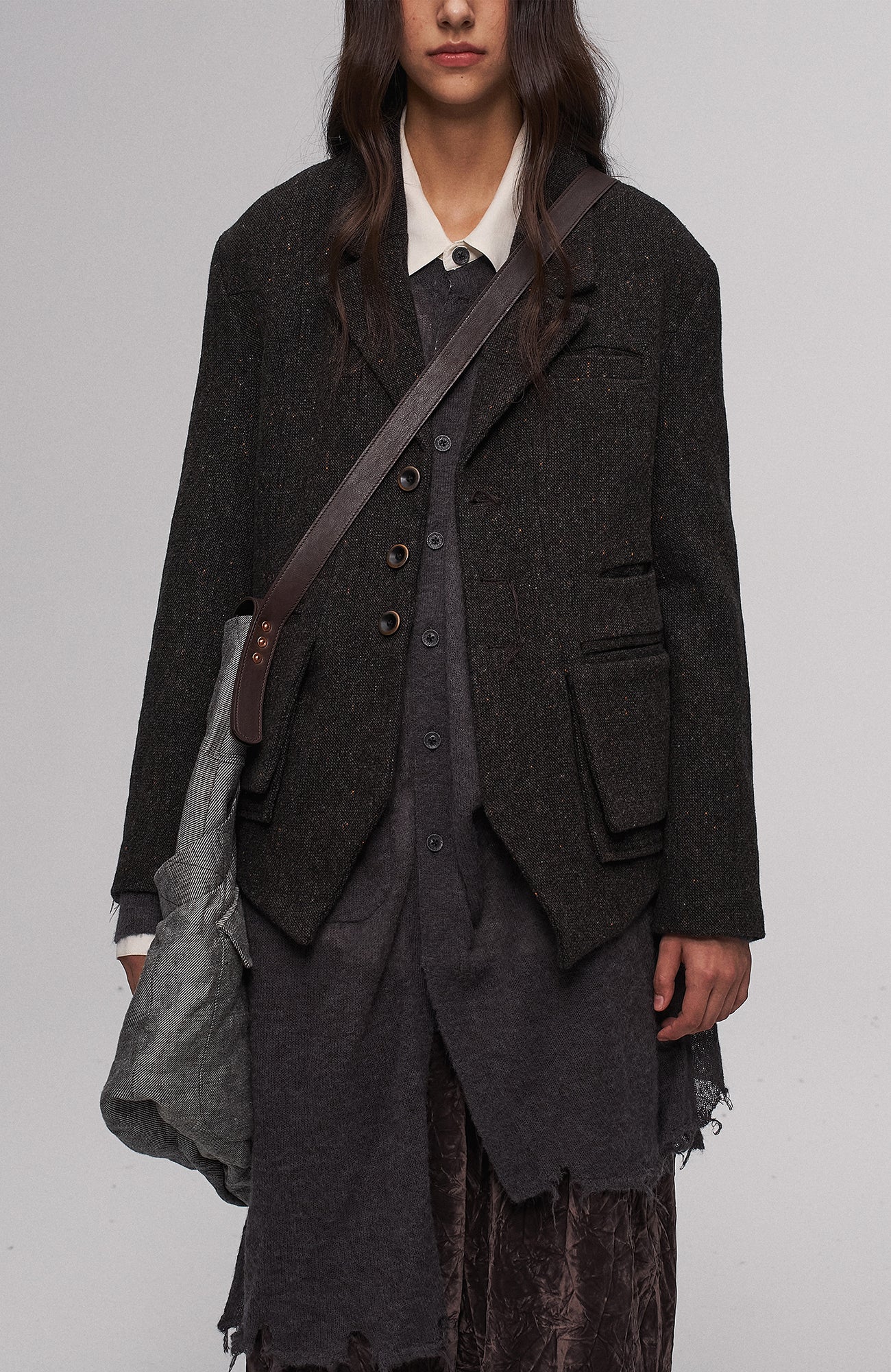 ILNya Nieternite Nifutur Oversized Linen Horsehide-Strap Messenger Bag