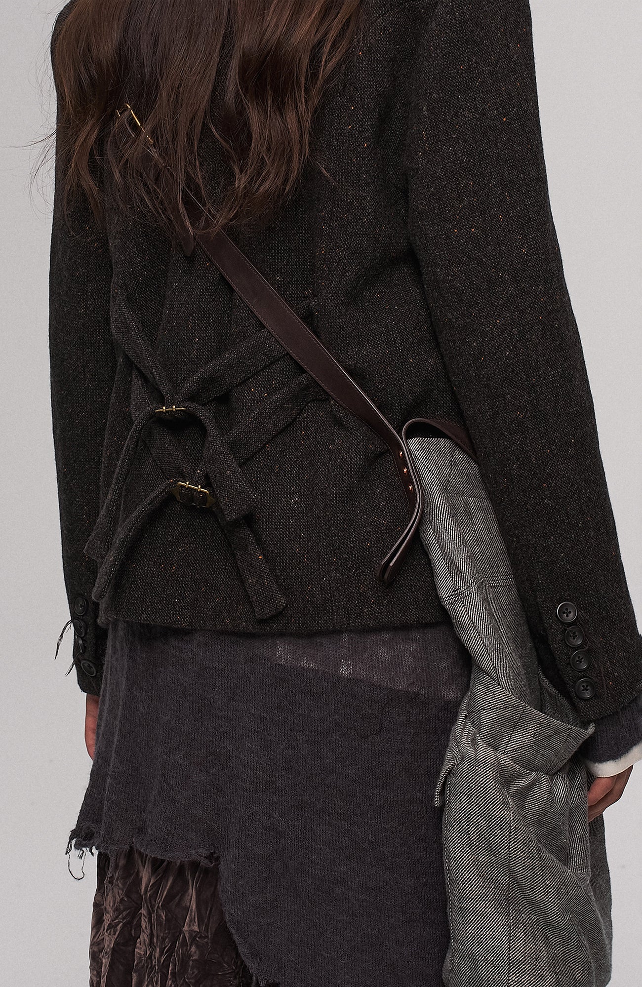 ILNya Nieternite Nifutur Oversized Linen Horsehide-Strap Messenger Bag