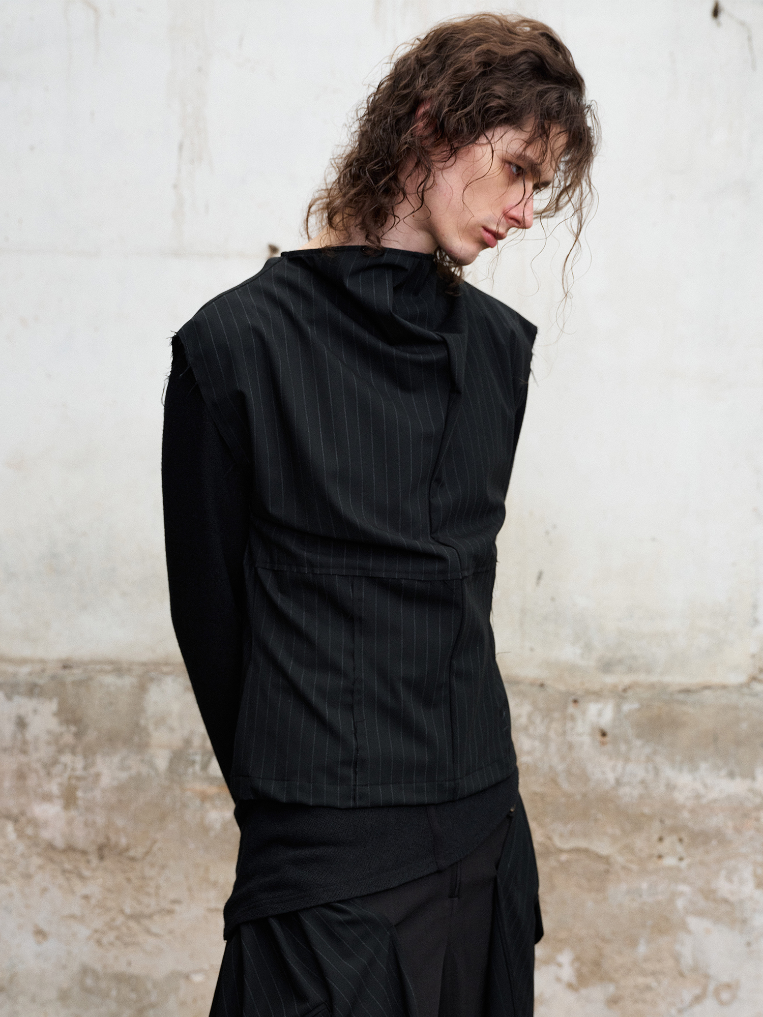 ILNya Nieternite Nifutur Paneled Pinstripe Drape Neck Vest