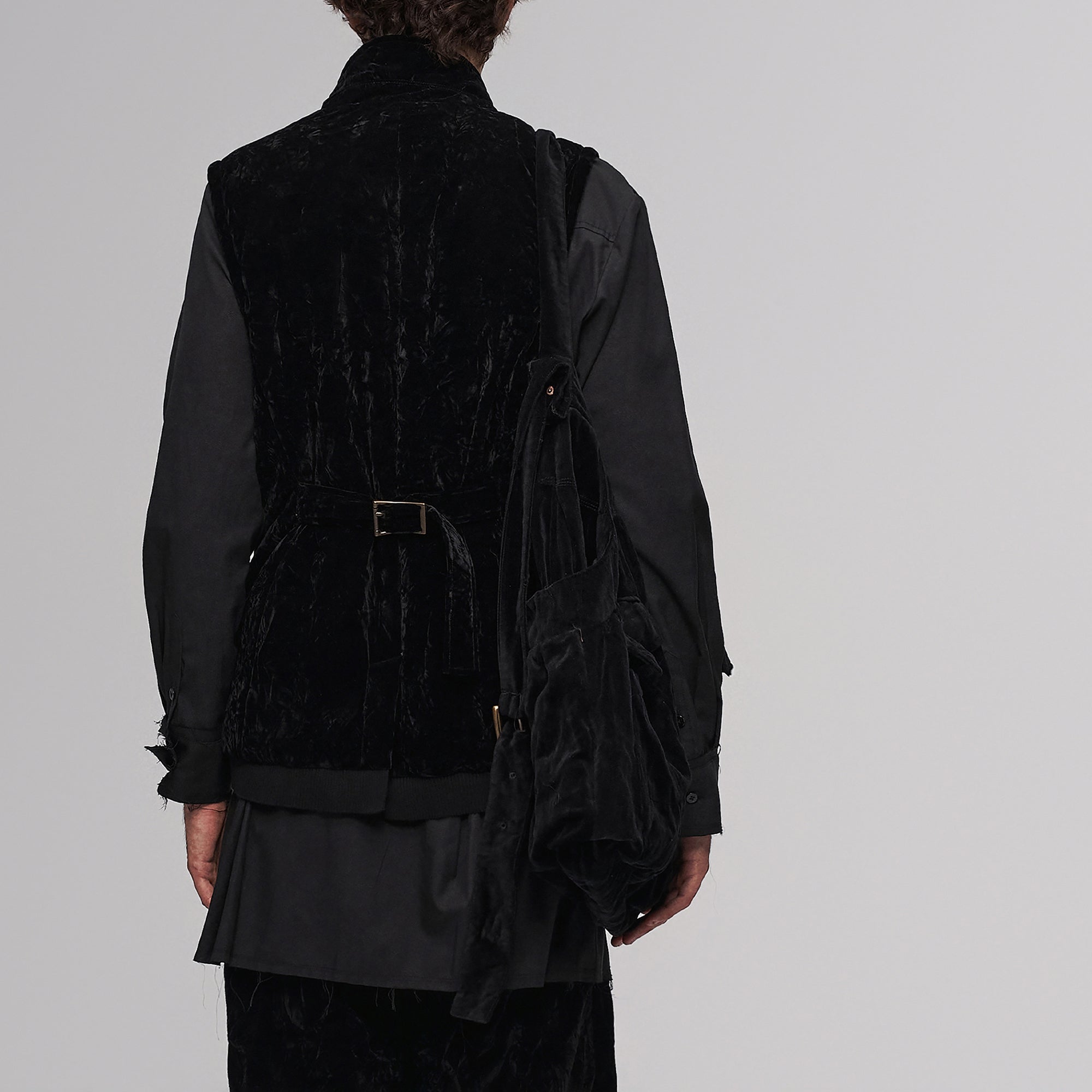 ILNya Nieternite Nifutur Velvet Oversized Crinkled Messenger Bag