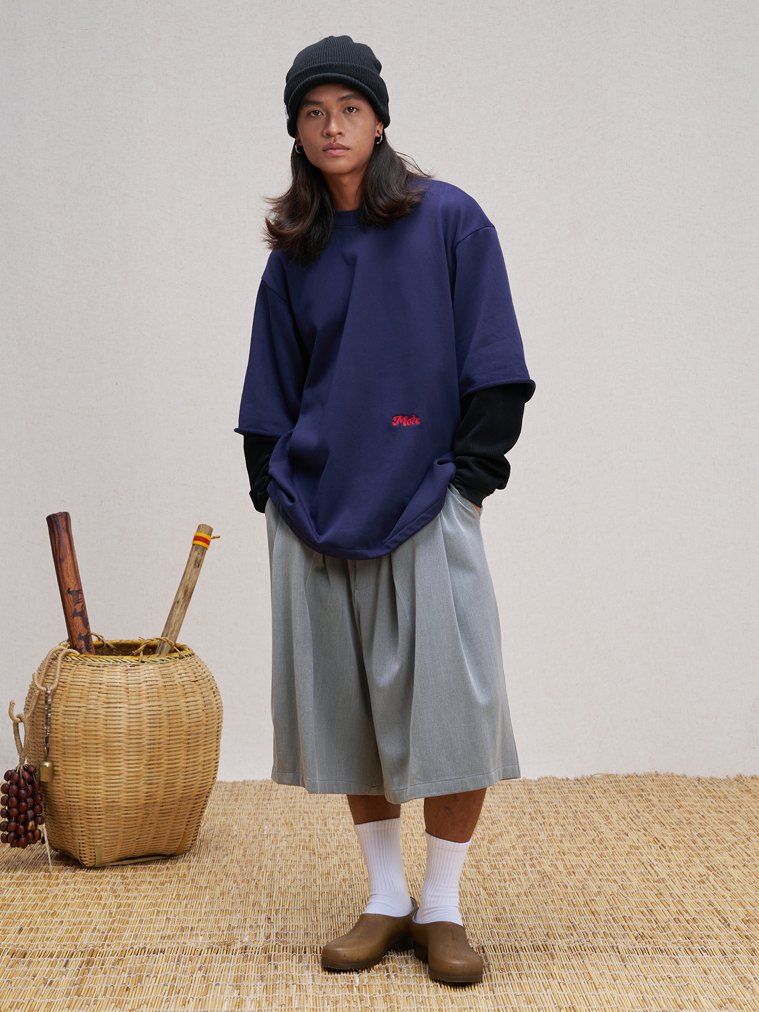 UNLIMITED MOTE Waffle Sleeve Layered Drawstring Hem Sweatshirt