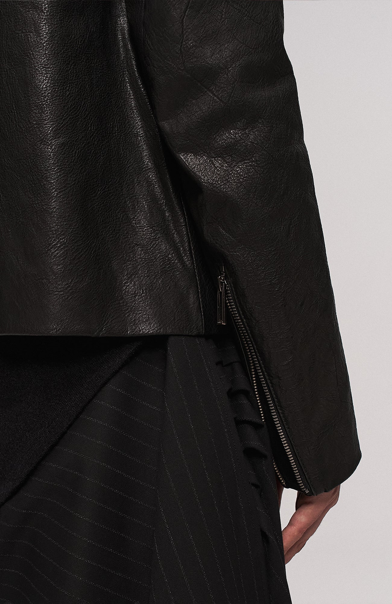 ILNya Nieternite Nifutur Asymmetric Ruffled Leather Biker Jacket