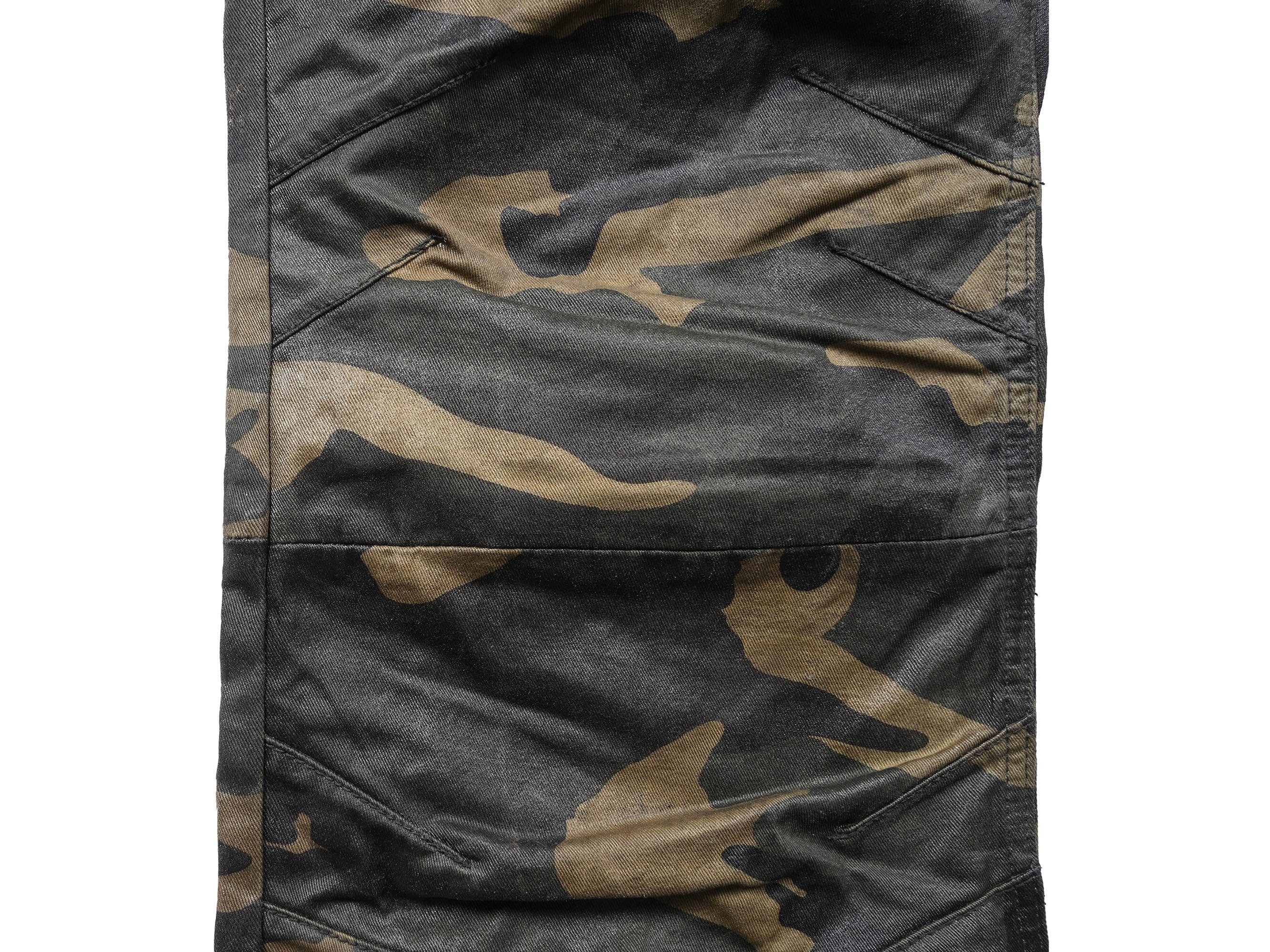 UNDERWATER Camo Deconstructed Fang-Paneled Pants