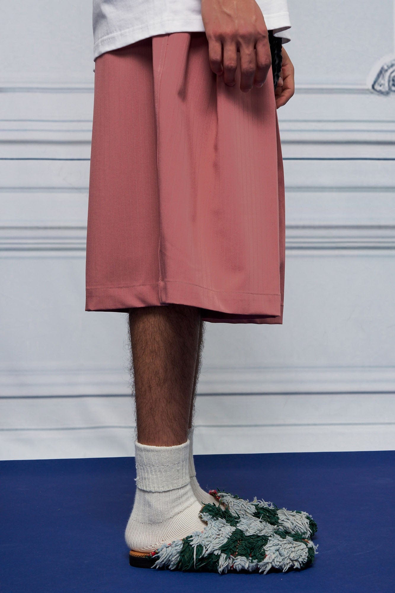 UNLIMITED MOTE Pleated Wide-Leg Drawstring Shorts Rose Pink, premium urban and streetwear designers apparel on PROJECTISR.com, UNLIMITED MOTE