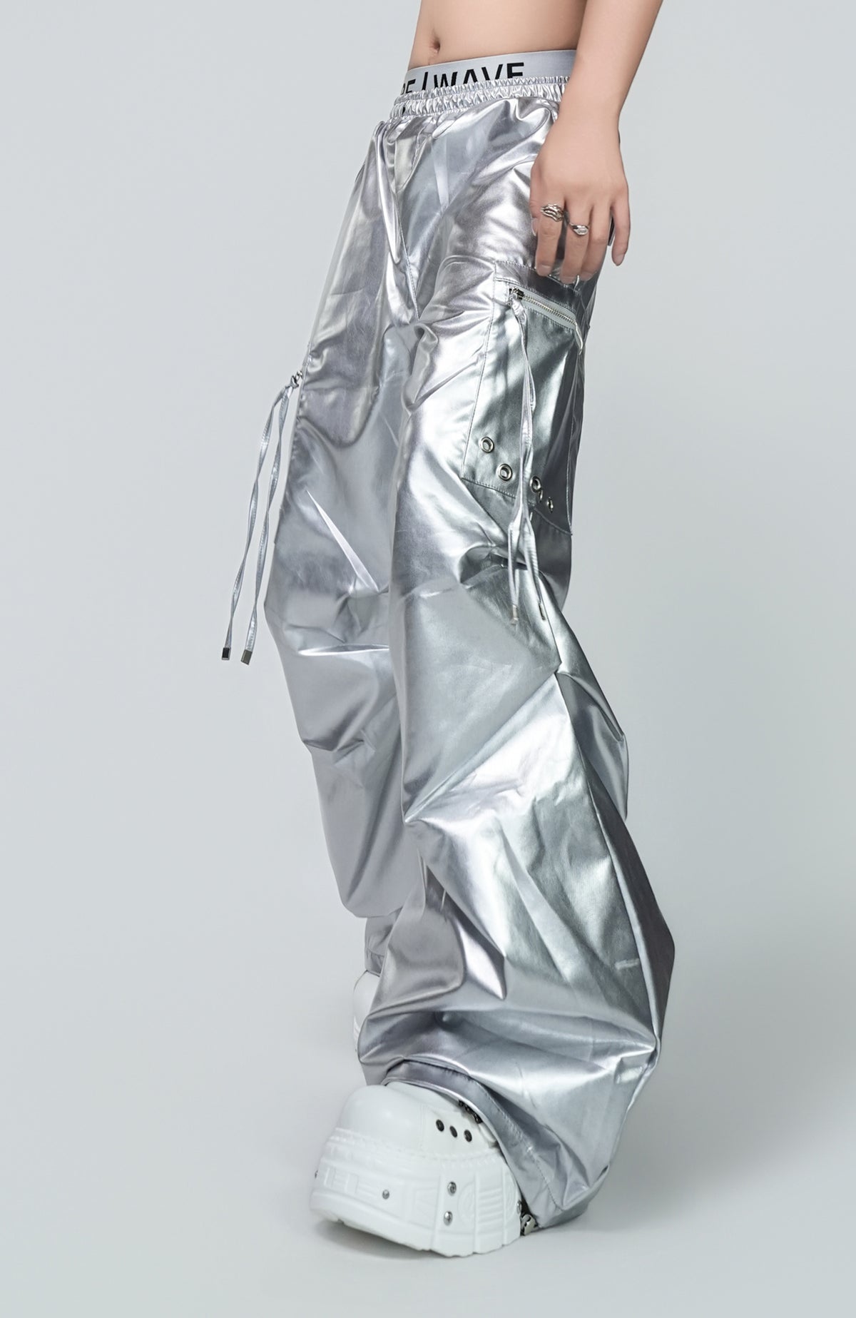 VE2 Metallic Coated Cargo Pants