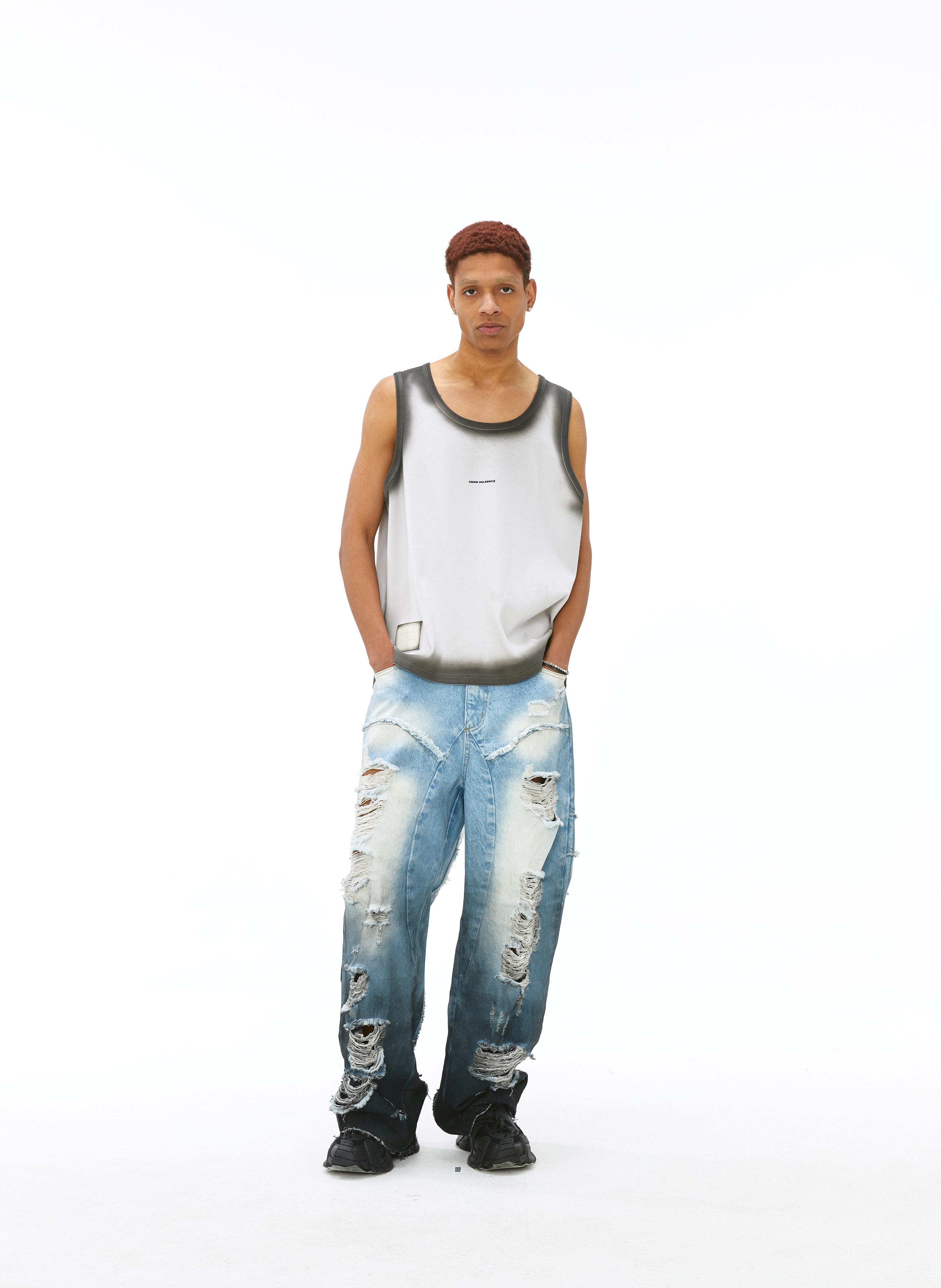 VANN VALRENCE Distressed Edge-Sprayed Oversized Tank Top