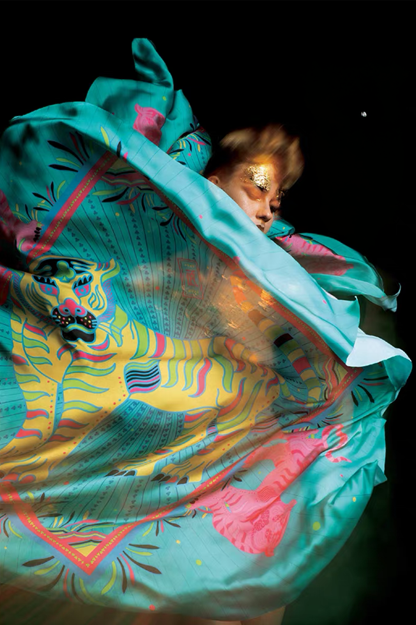 MASH UP ASIA Multicolor Tiger Sunburst Full-Print Square Scarf, premium urban and streetwear designers apparel on PROJECTISR.com, MASH UP ASIA