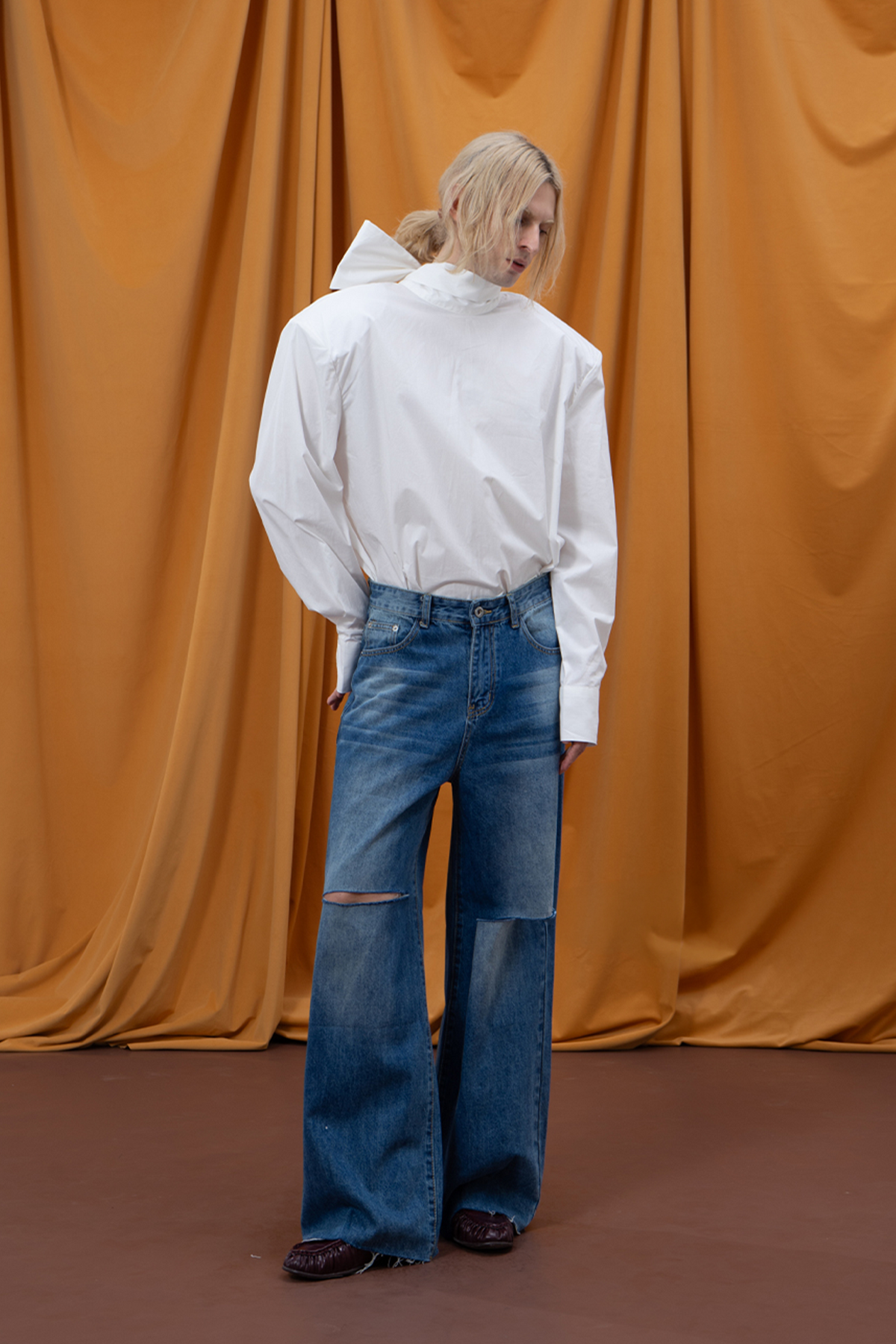 CLP Padded-Shoulder Tie-Back Mandarin Collar Shirt