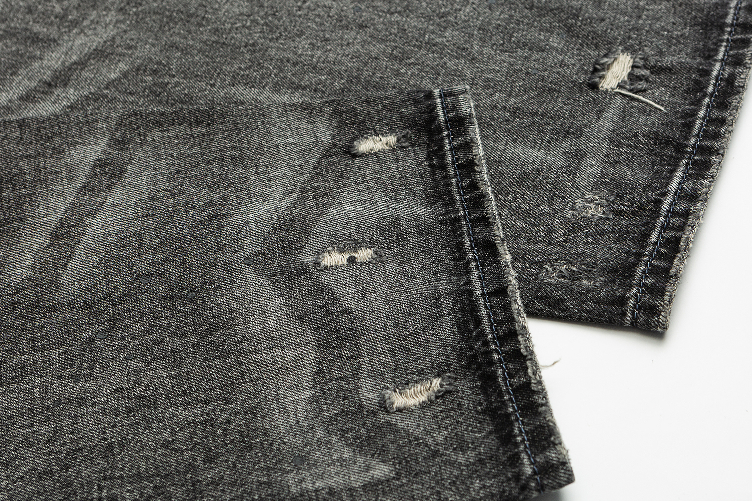 ME DA IGUAL Washed Destroyed Patch Straight-Leg Jeans