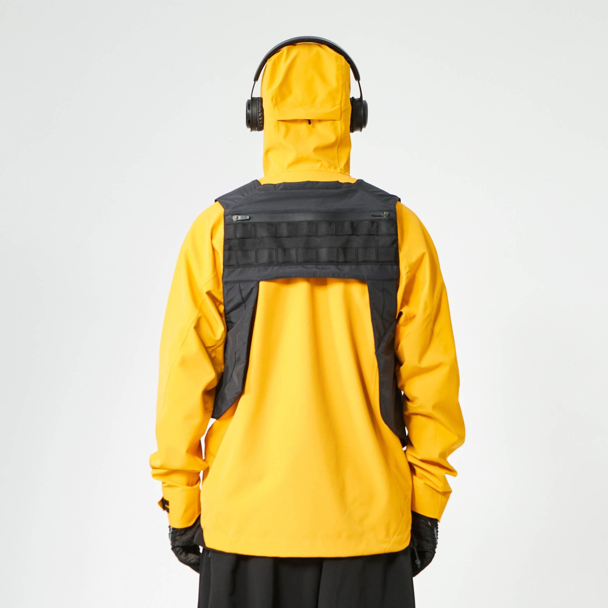 SILENSTORM Asymmetrical Multi-Pocket Tactical Vest, premium urban and streetwear designers apparel on PROJECTISR.com, SILENSTORM