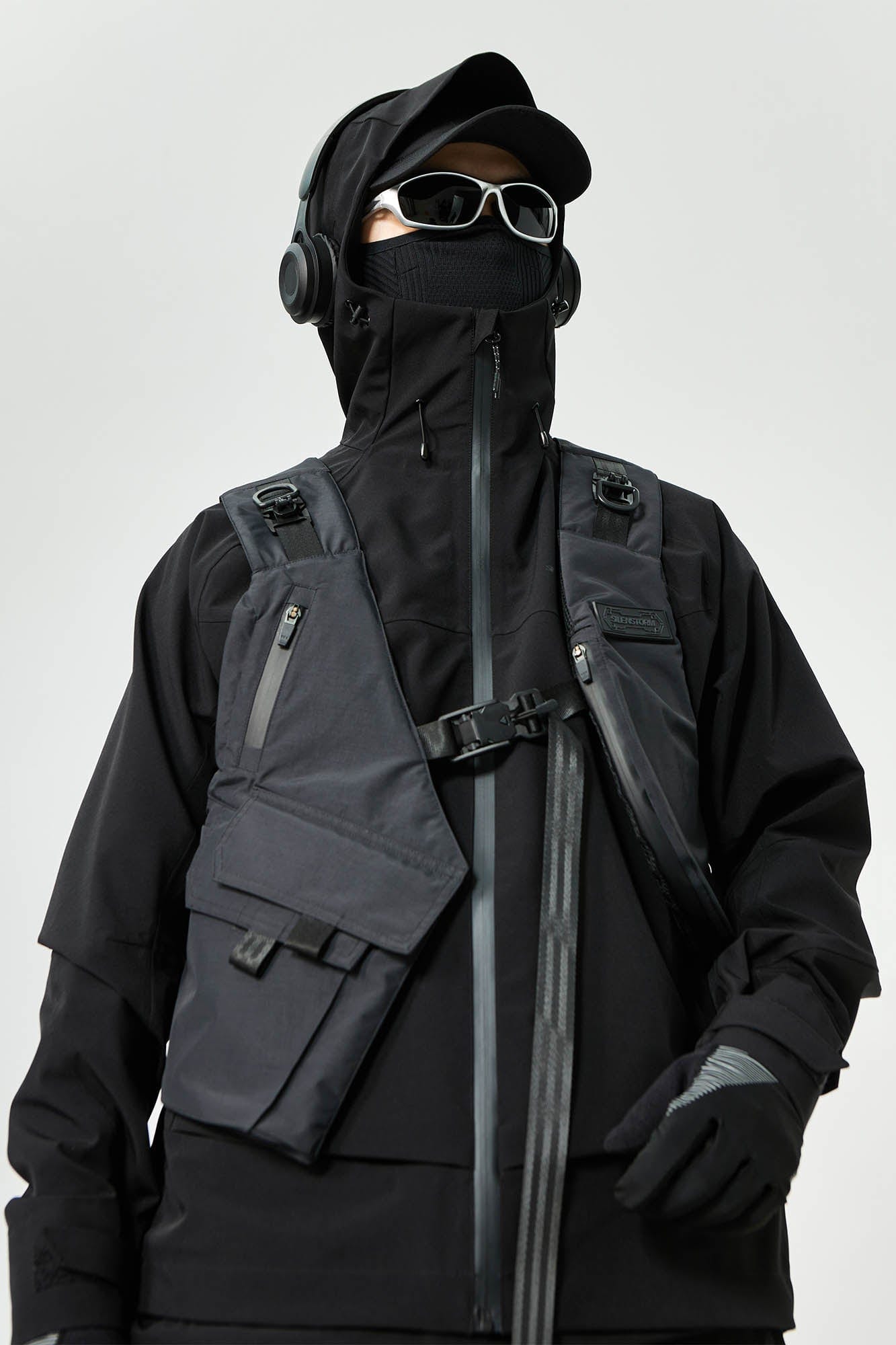 SILENSTORM Asymmetrical Multi-Pocket Tactical Vest, premium urban and streetwear designers apparel on PROJECTISR.com, SILENSTORM