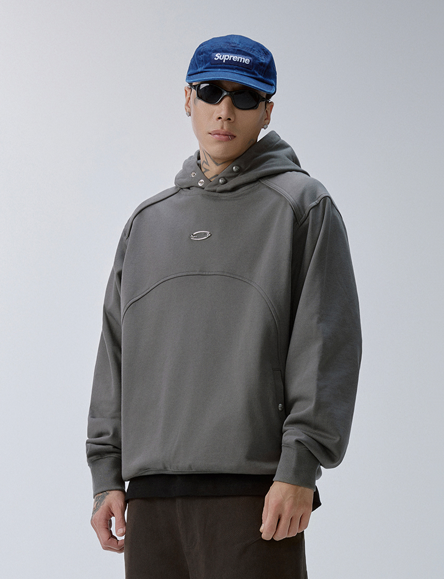 F2CE Essential Metal Badge Snap Hoodie