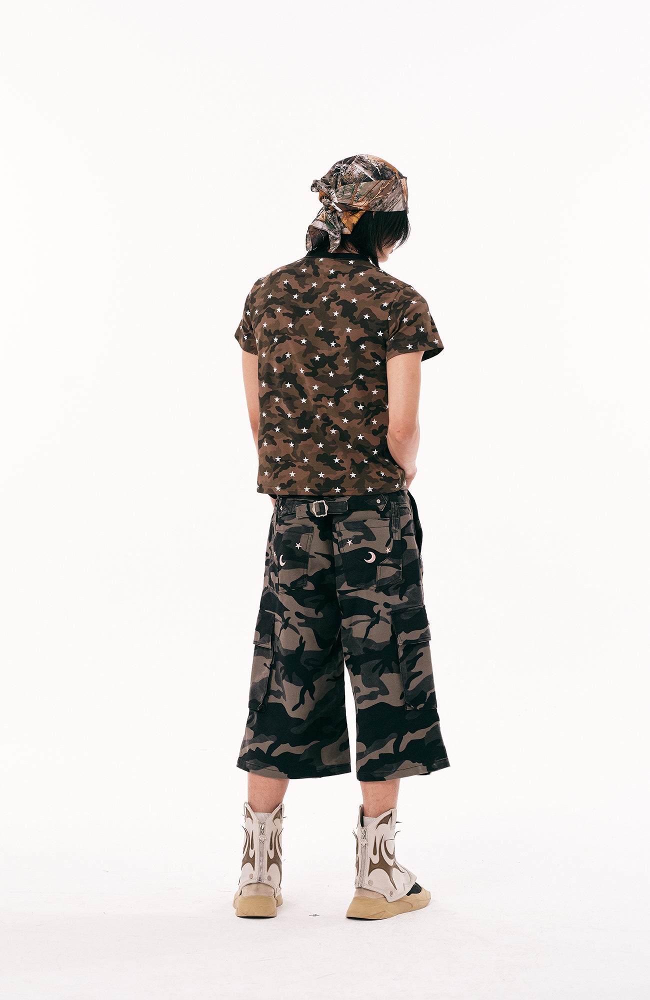 PASET Star Camo Cross Graphic Tee